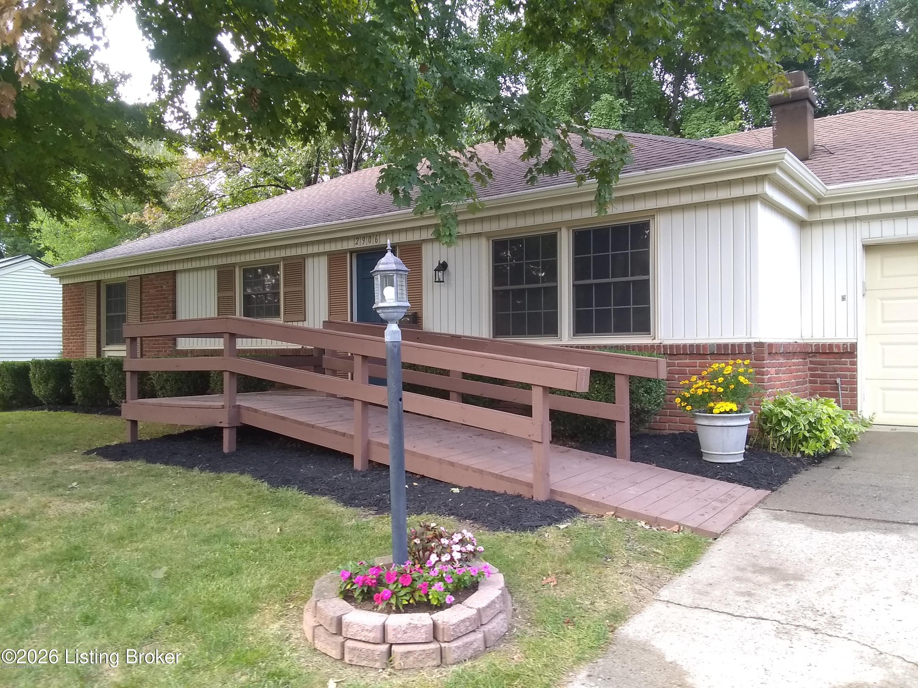 2906 Goose Creek Rd — photo
