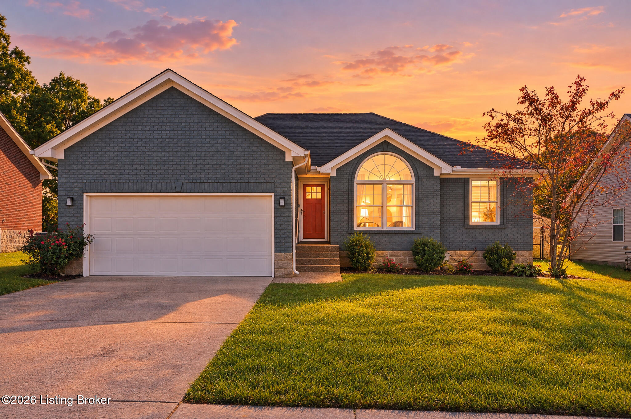 154 Willow Creek Dr — photo