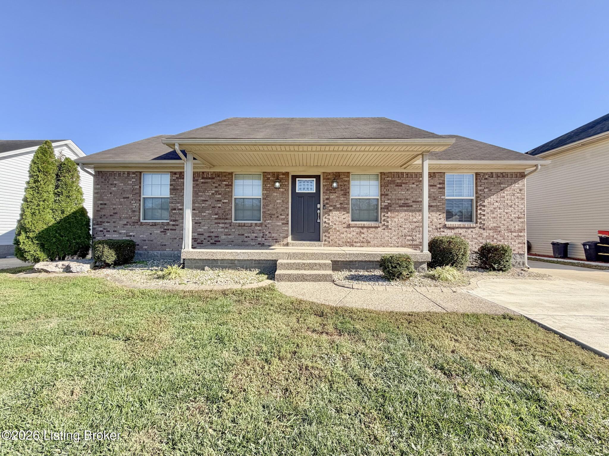 410 Madison Rae Blvd — photo