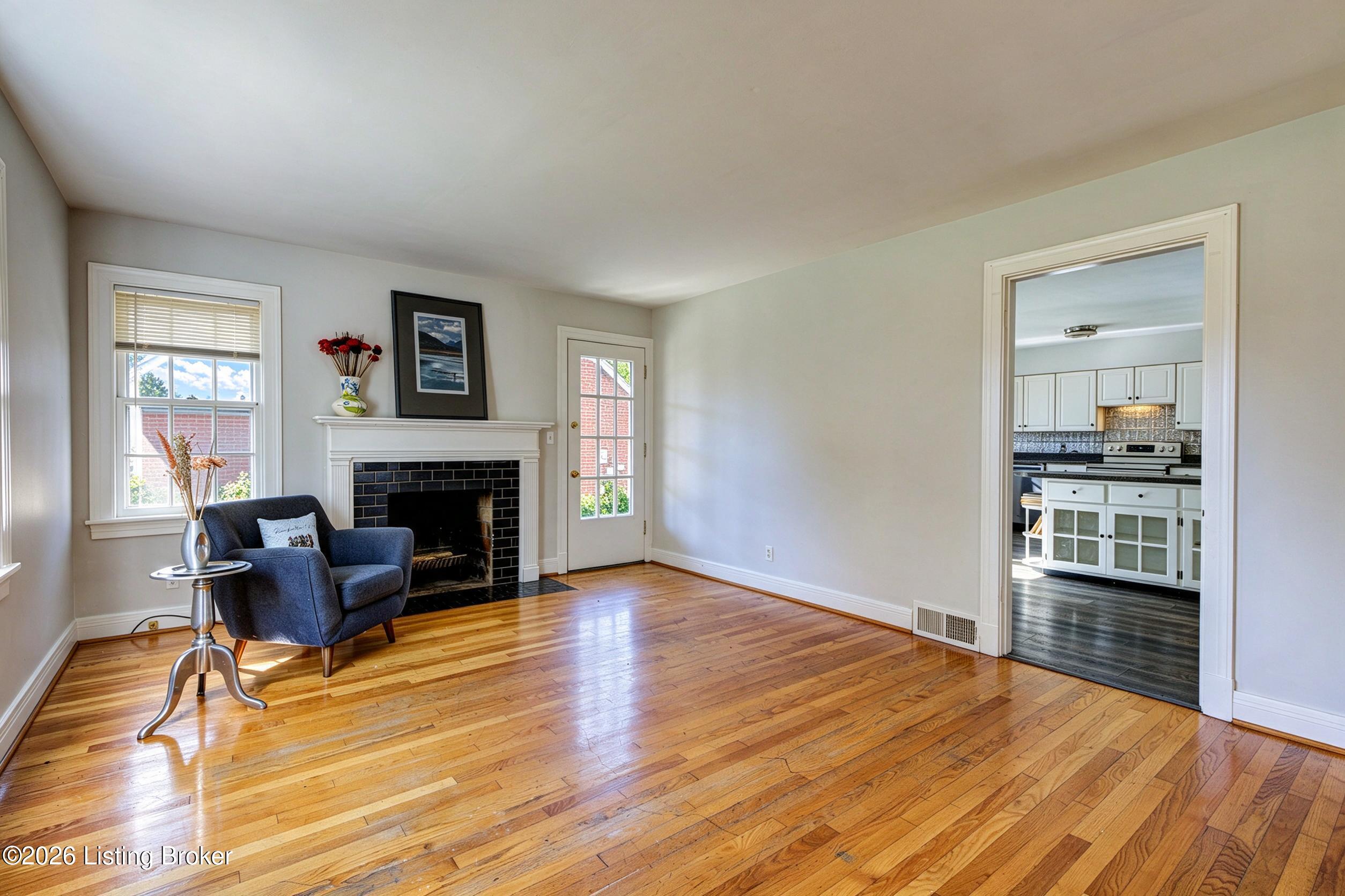 2527 Gardiner Ln, Louisville, KY 40205 | Realty.com
