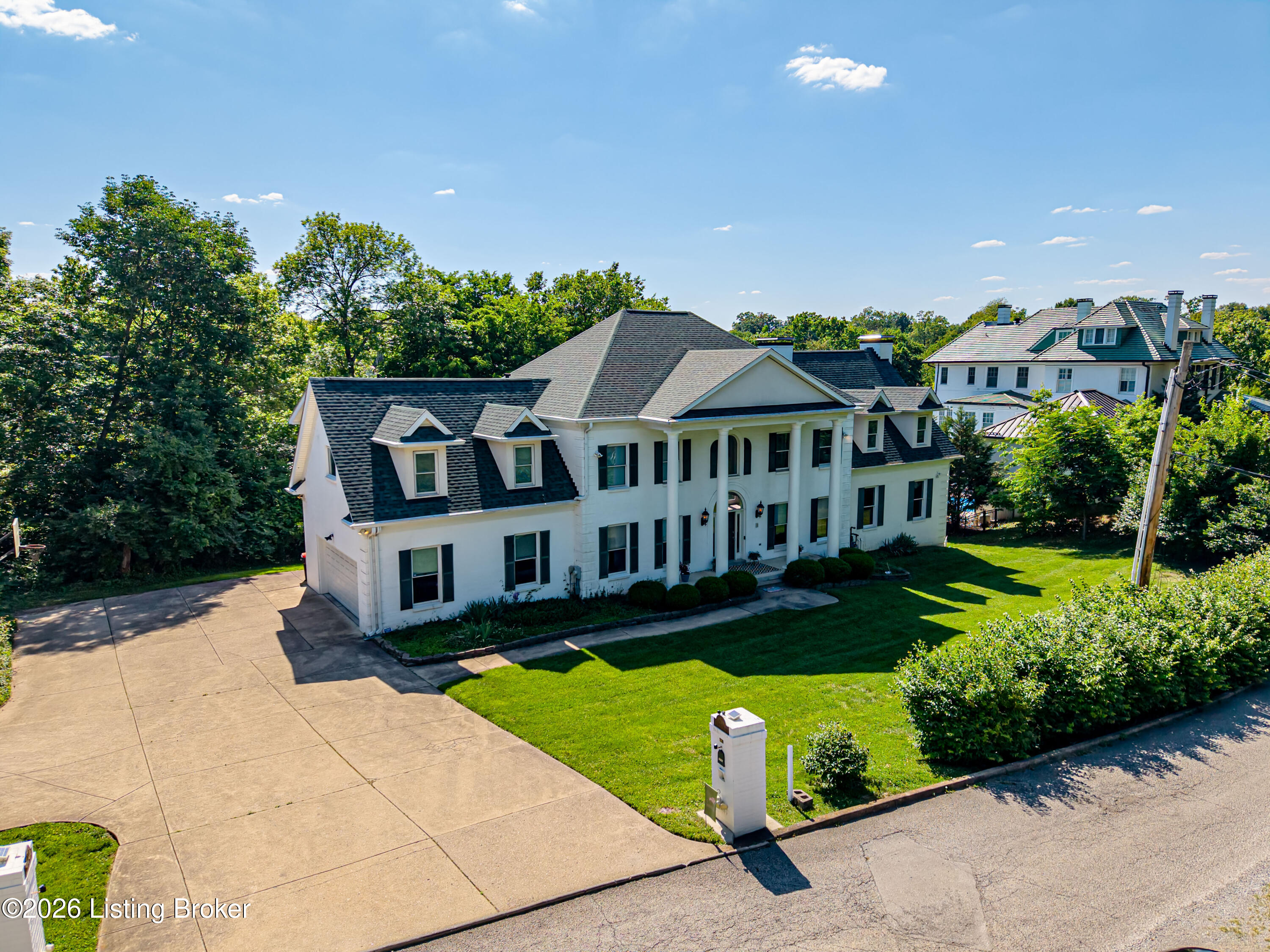 1730 Cherokee Rd — photo