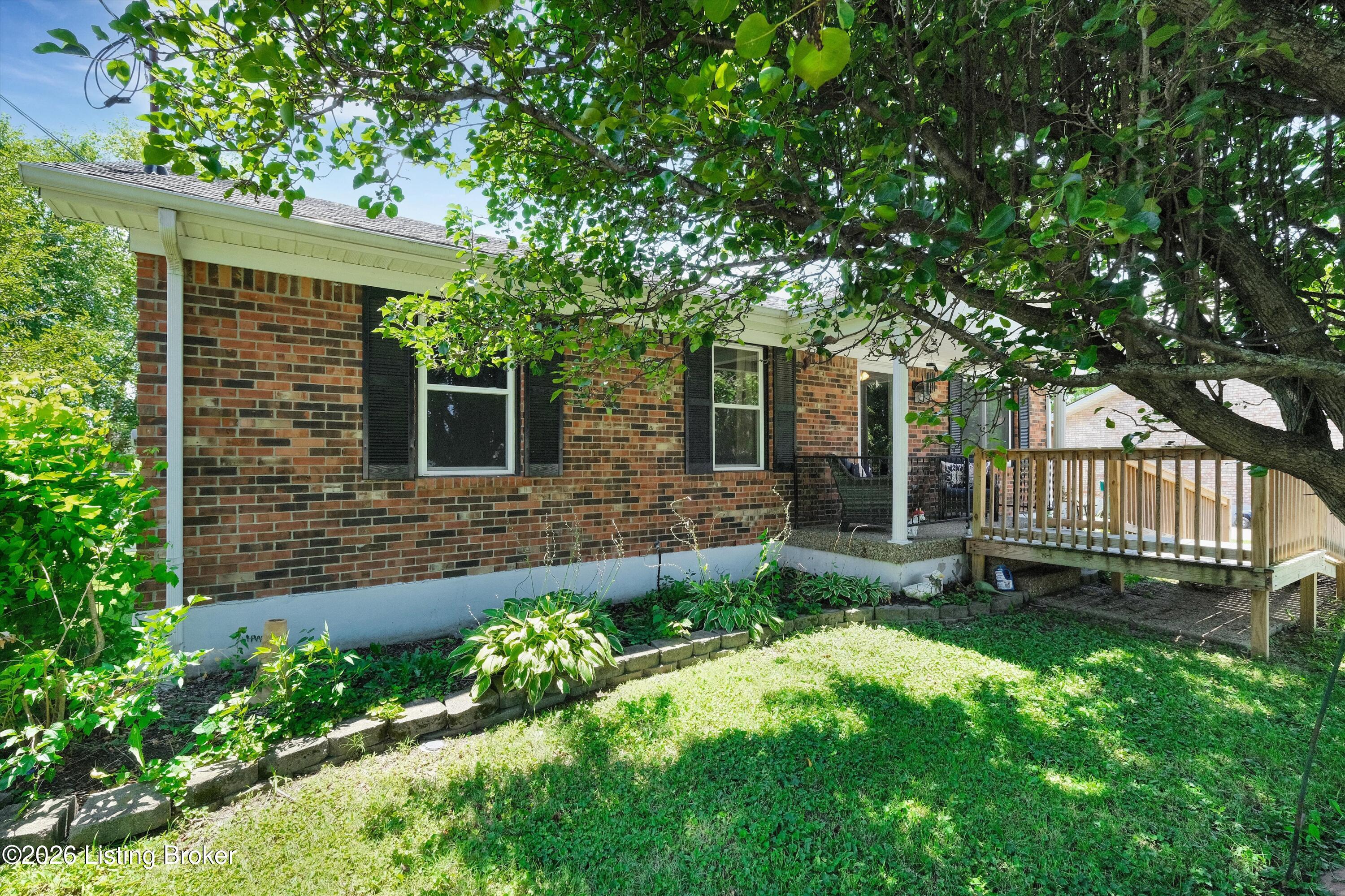 119 Ashley Ct — photo