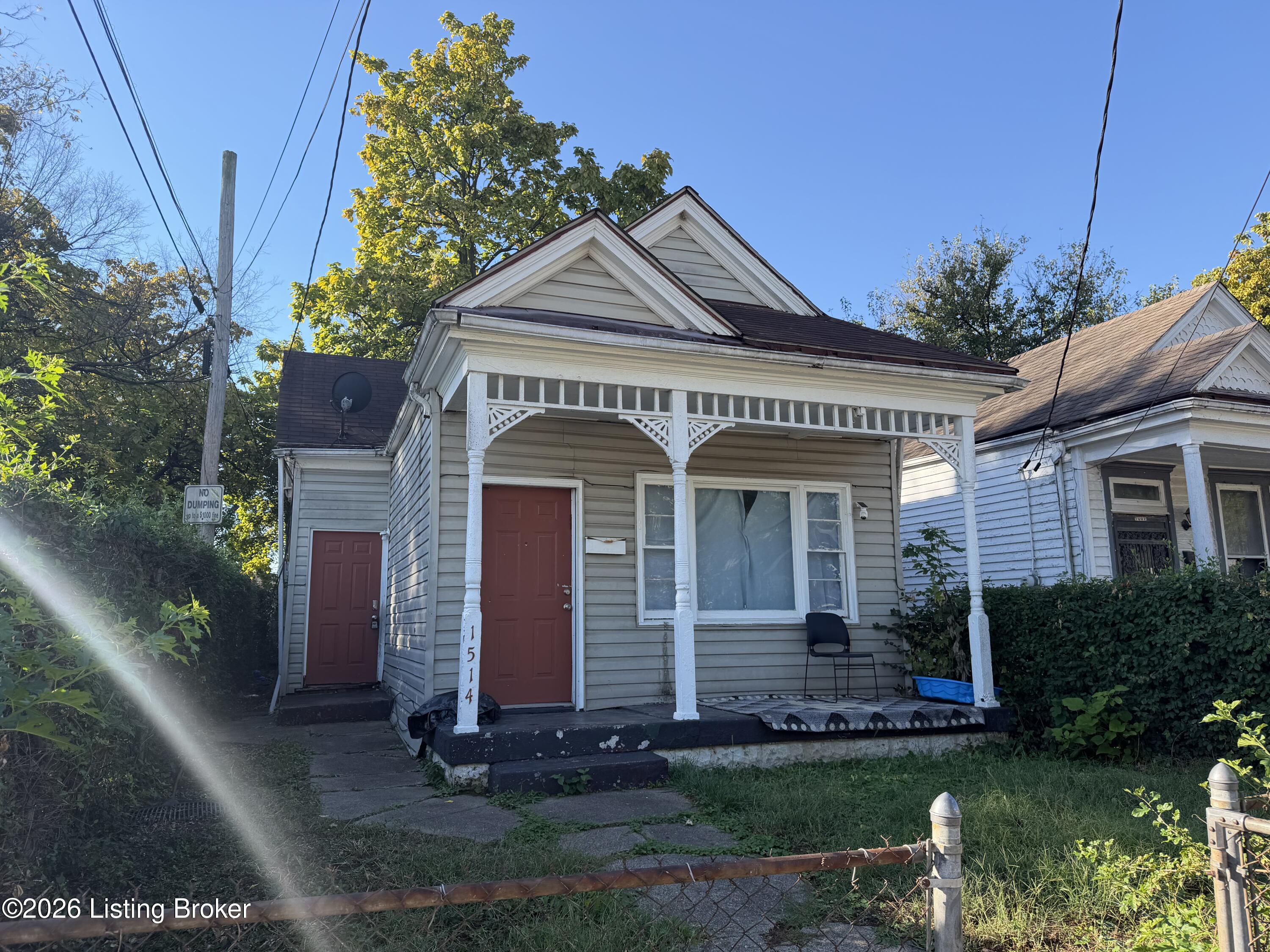 1514 Dumesnil St — photo