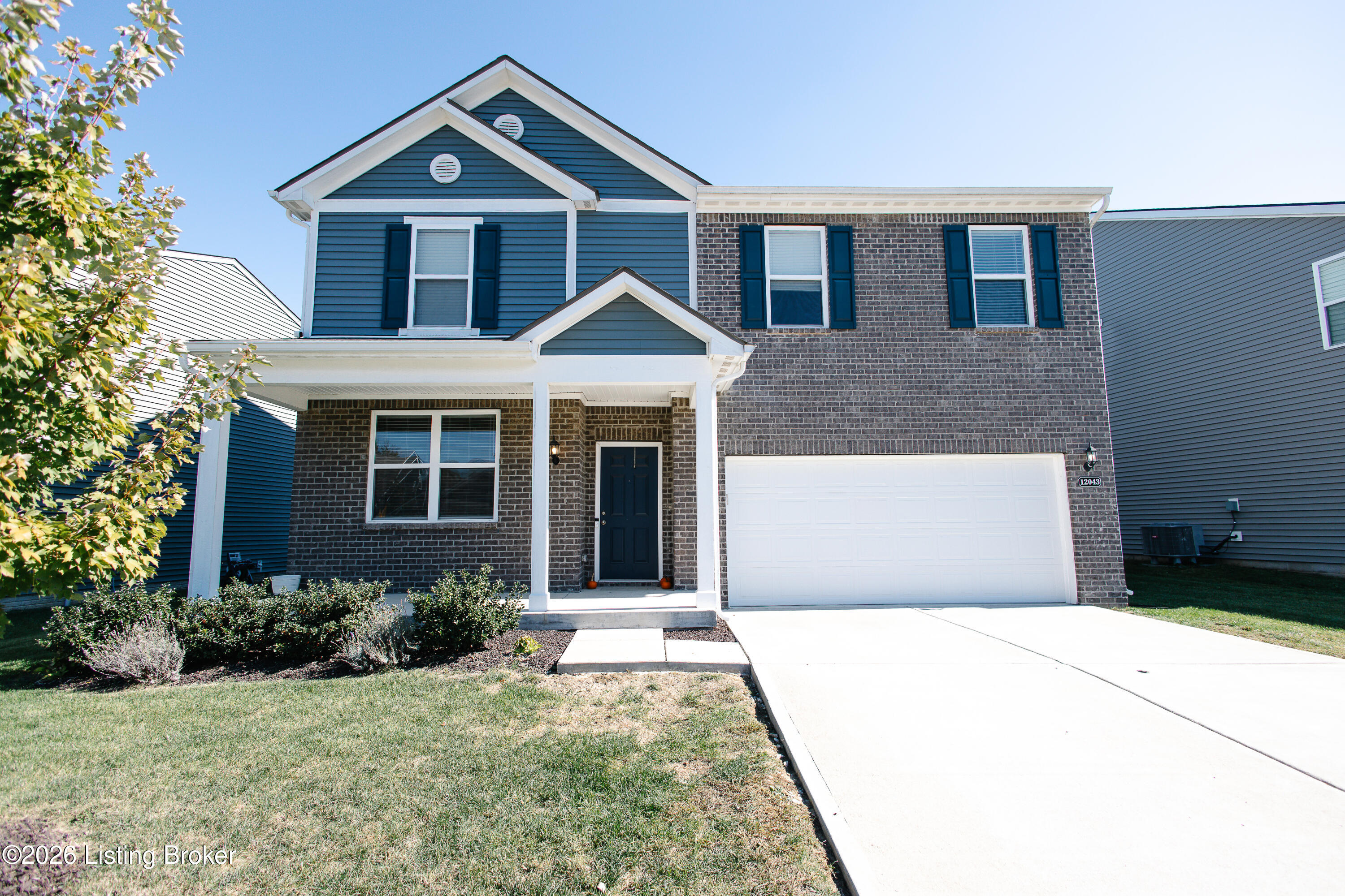 12043 Wooden Trace Dr — photo