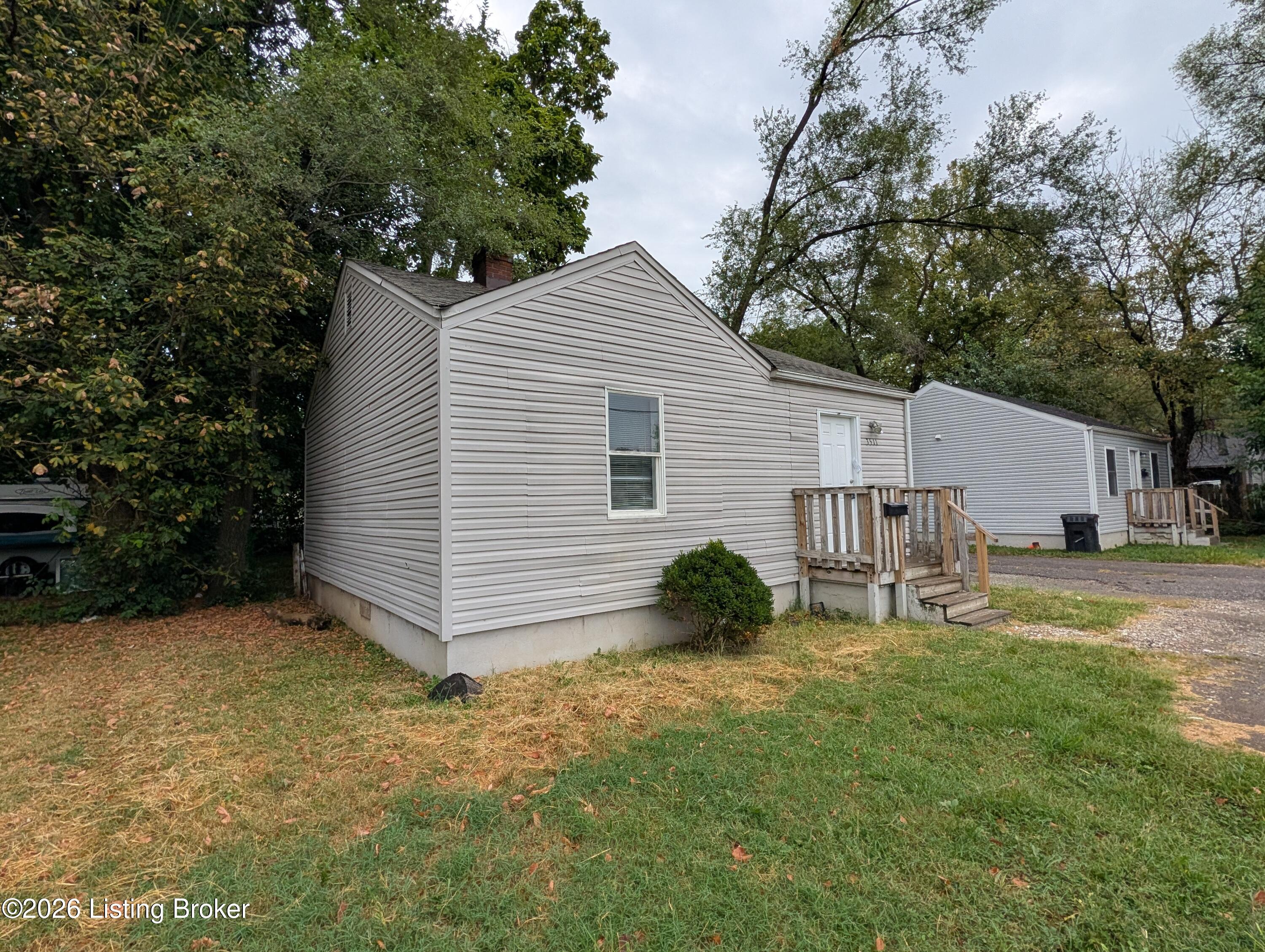 3513 Manslick Rd — photo