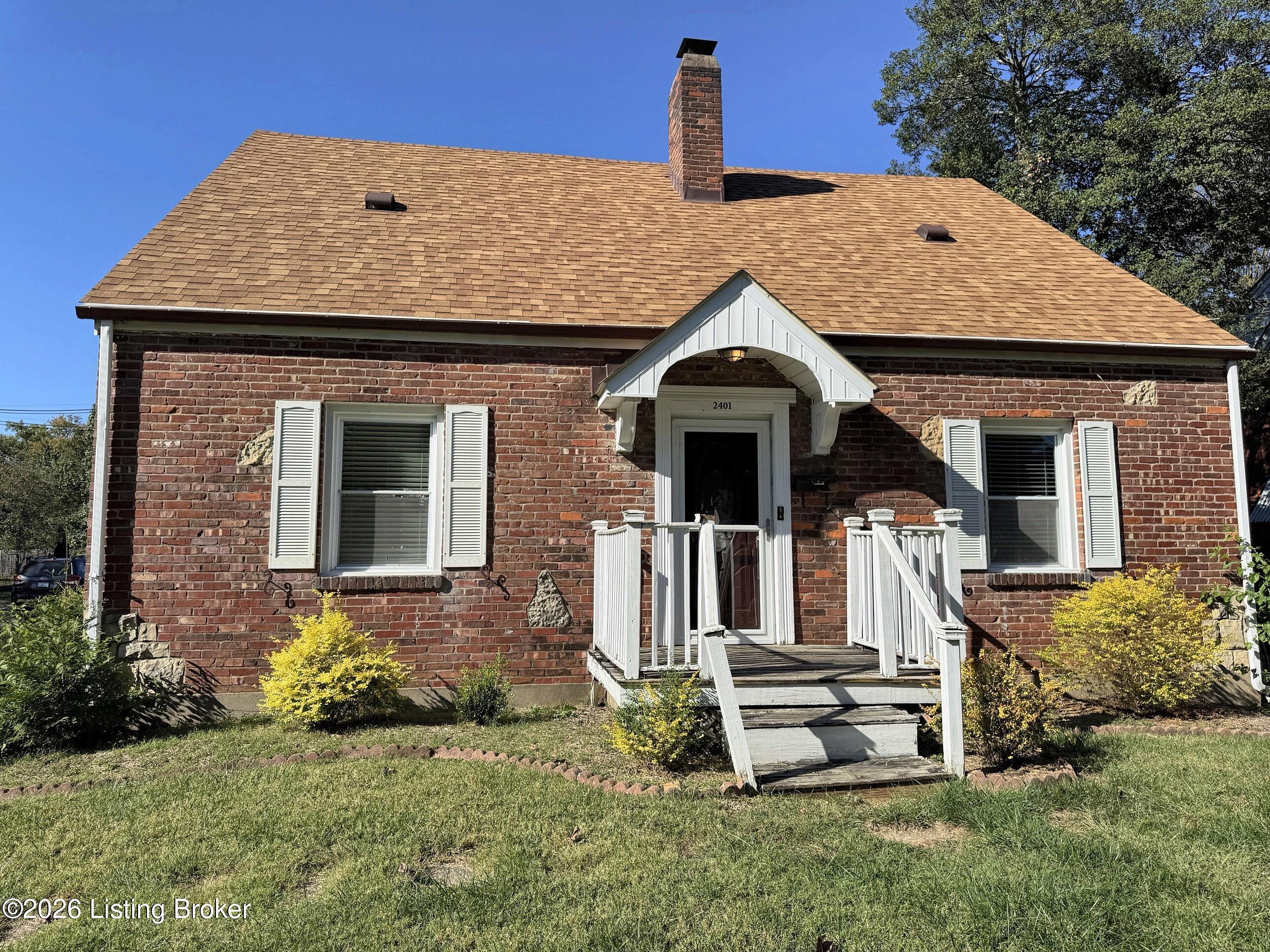 2401 Hawthorne Ave — photo