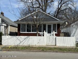 3851 S 5th St — photo