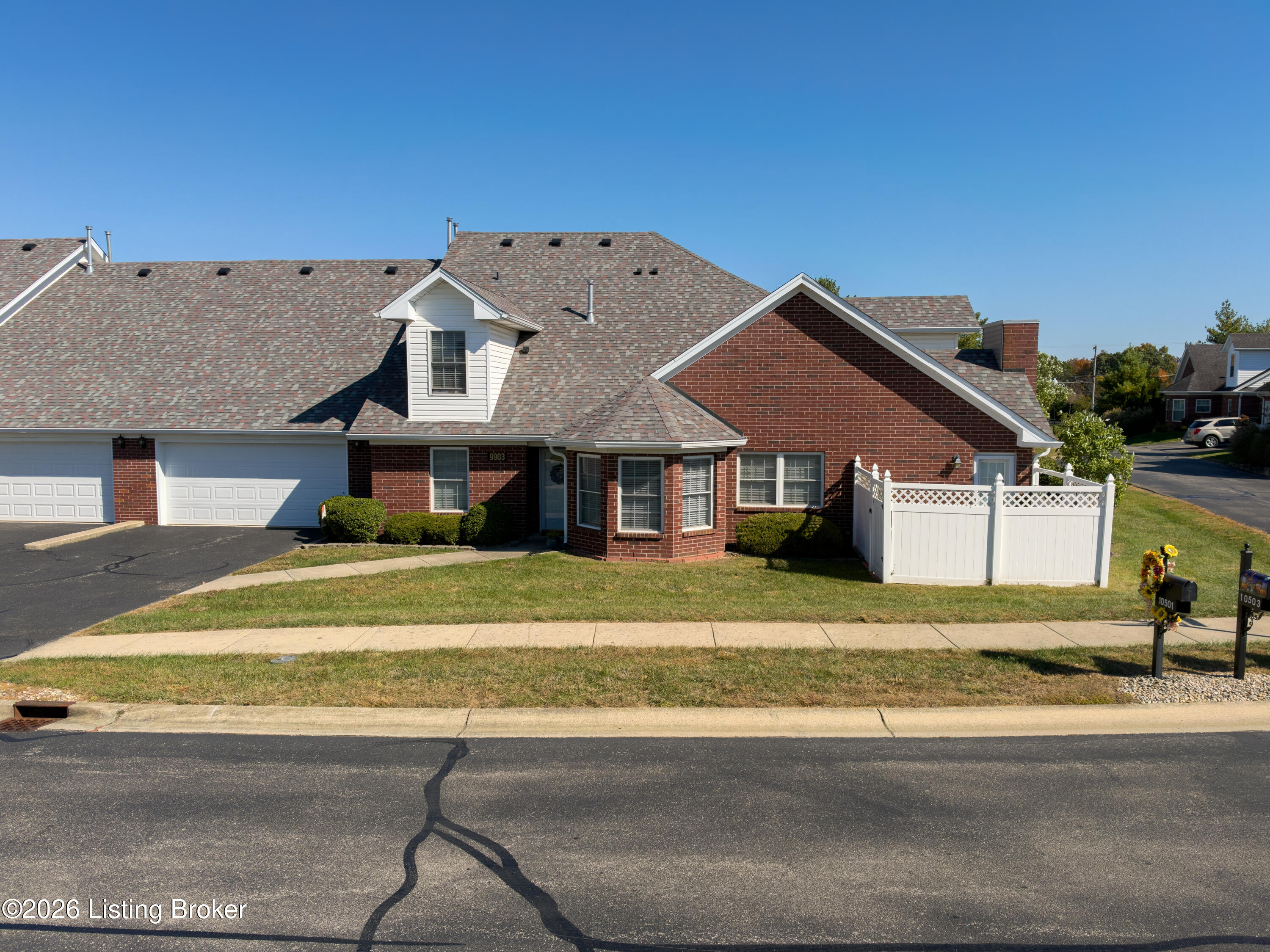 9903 Vista Springs Way — photo