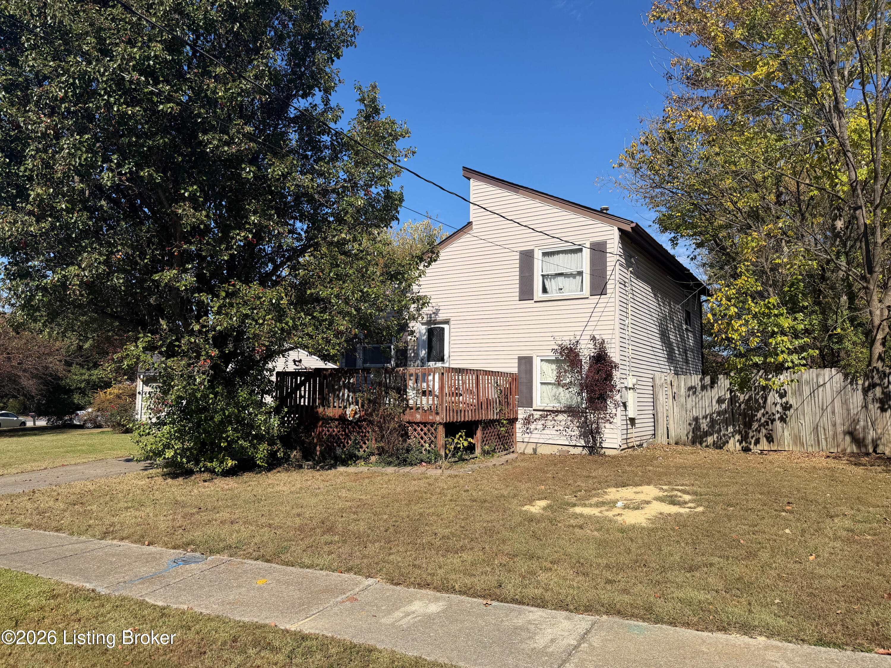 10611 Hillcross Ct — photo