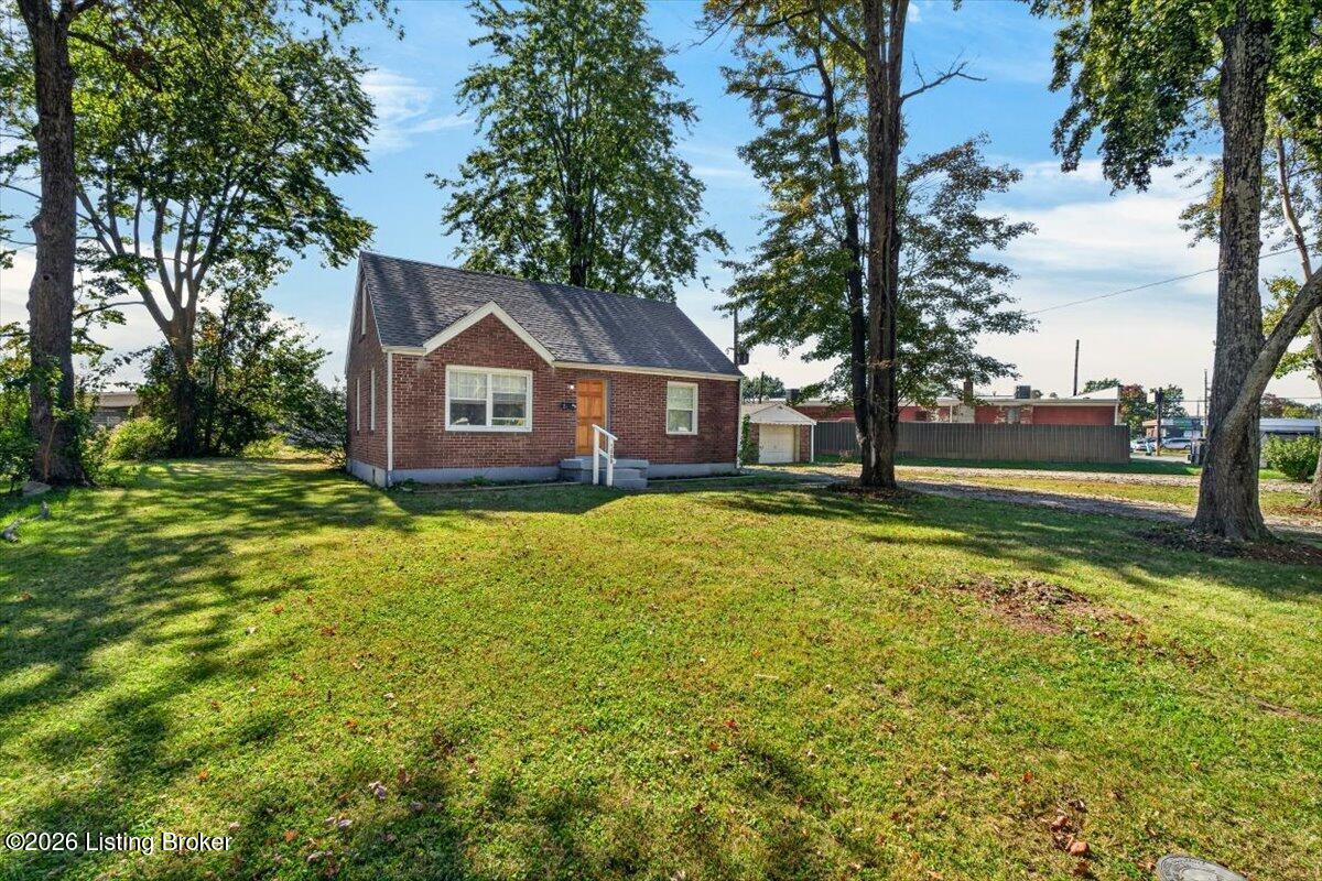 1500 Aletha Dr — photo
