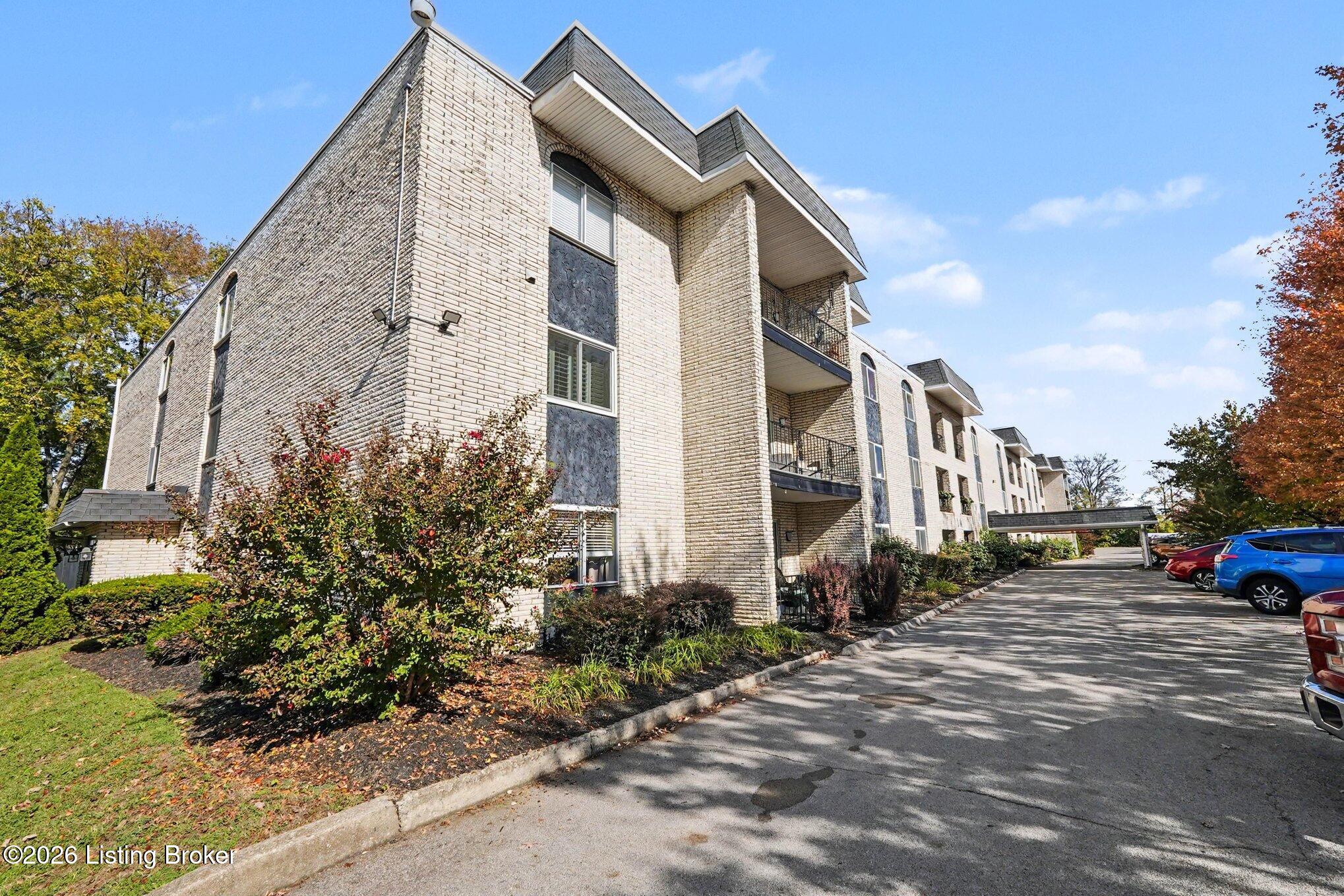 4875 Sherburn Ln Unit 3P — photo