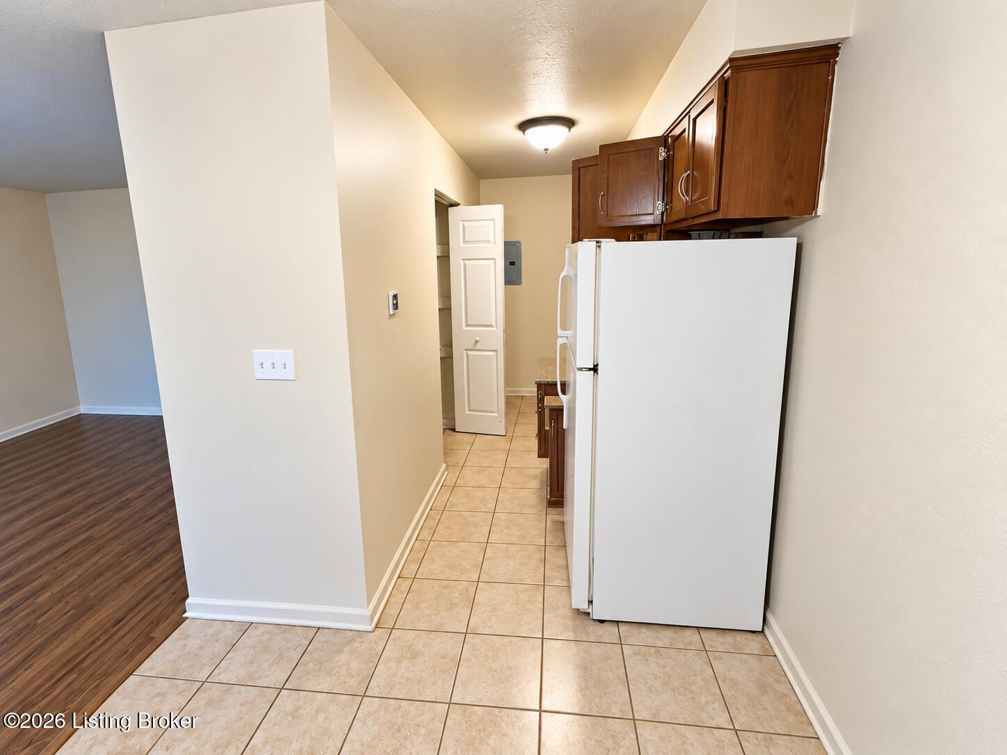 4501 S 6th St #33-2 — photo
