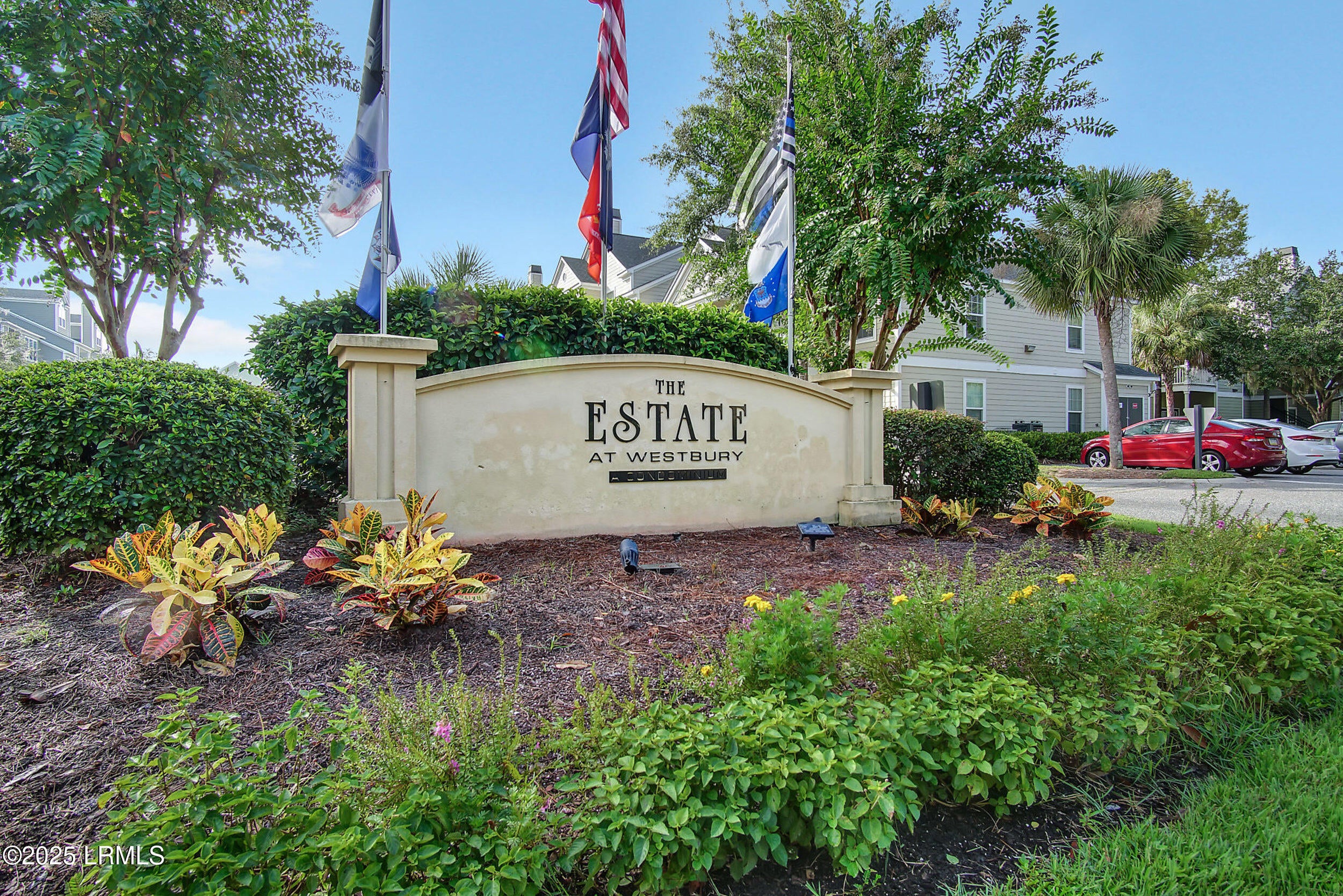 100 Kensington Boulevard 717 — photo