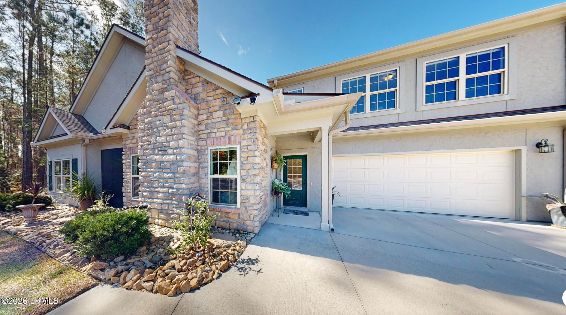 1120 Abbey Glen Way — photo