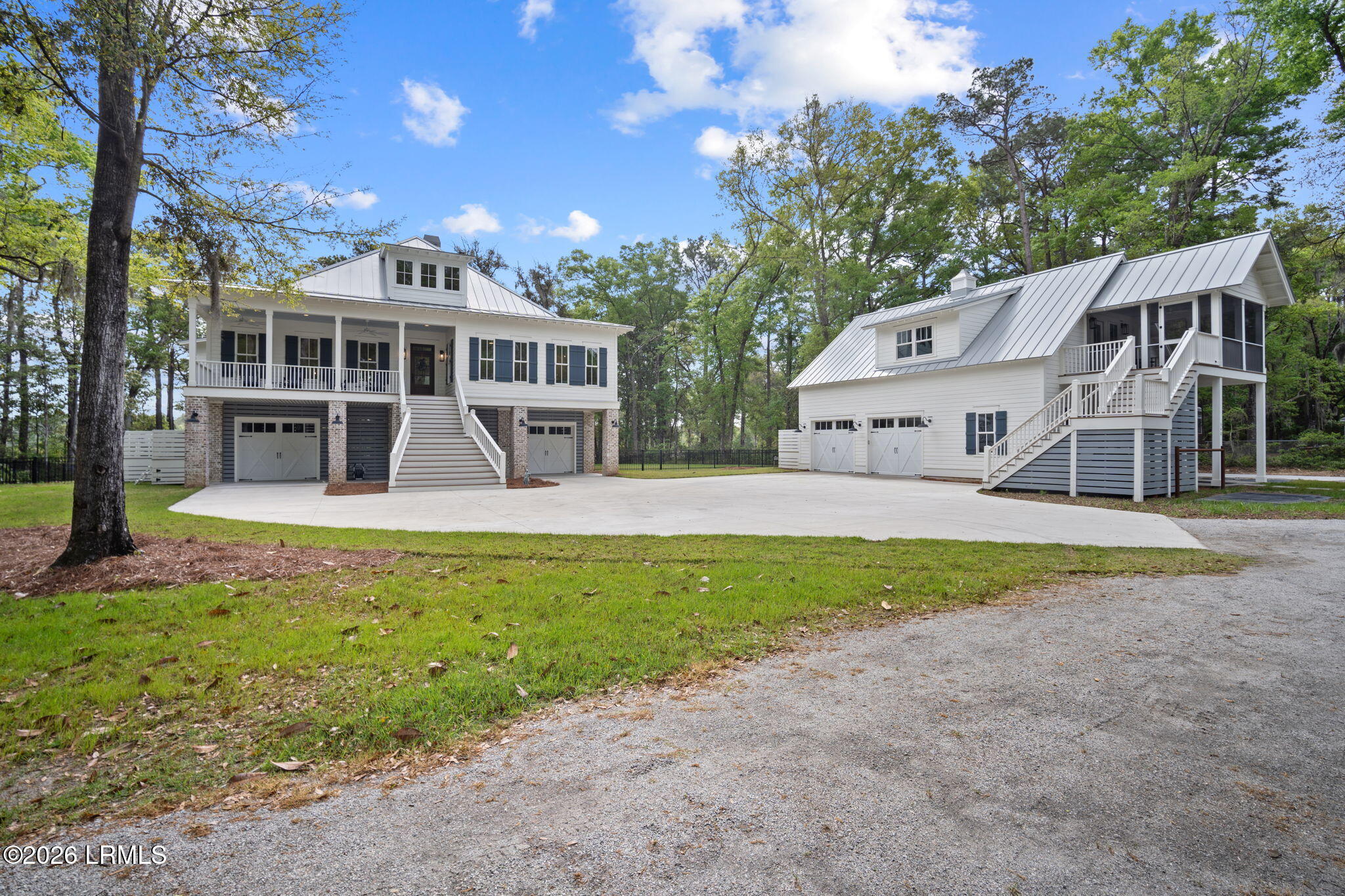 540 Sams Point Road — photo
