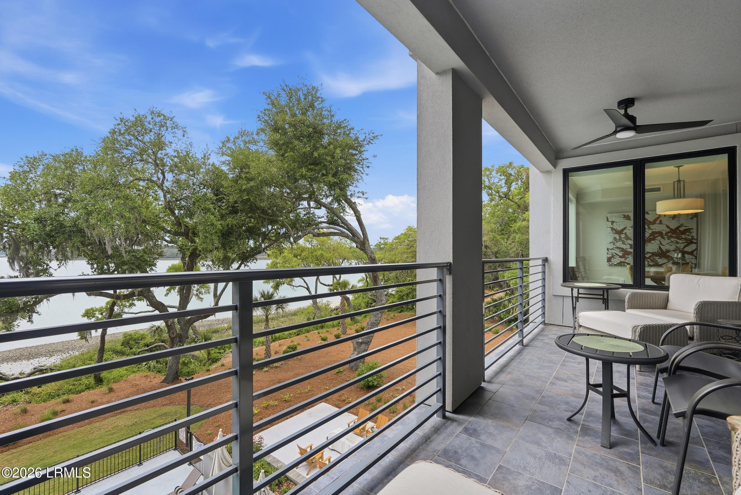 63 Skull Creek Drive 302 — photo