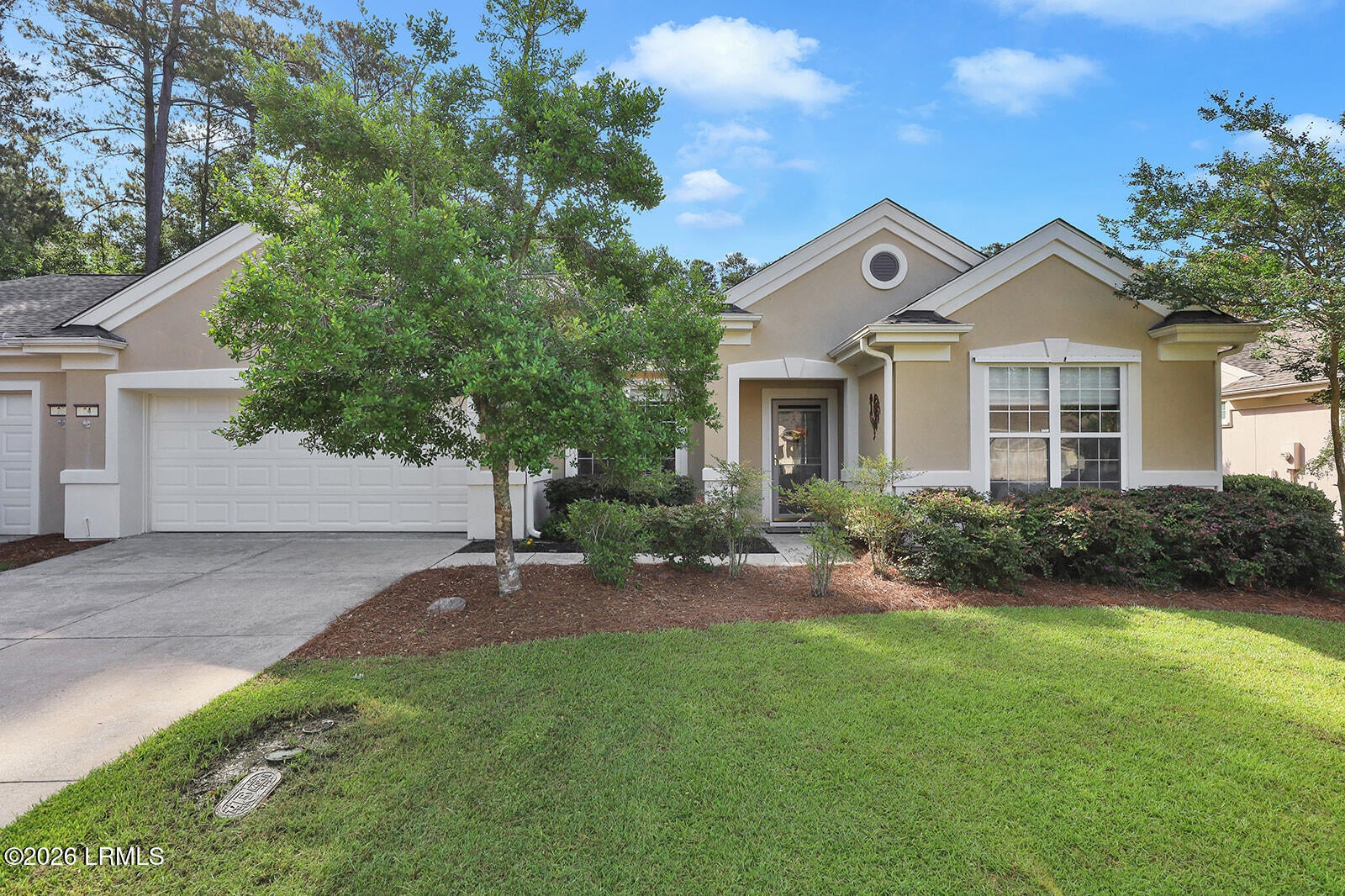 24 Falcon Court — photo
