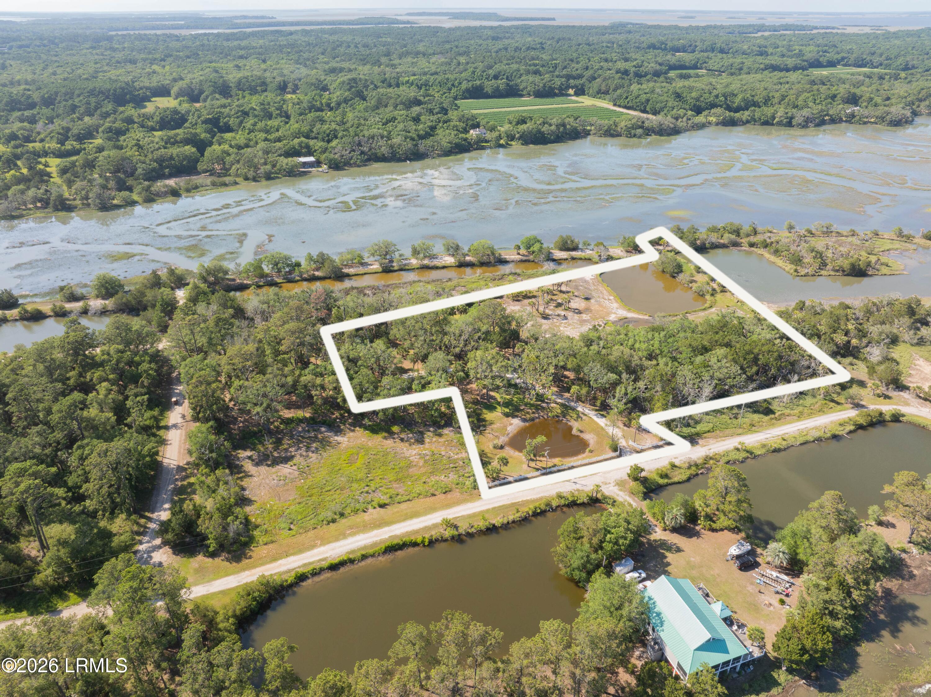 100 Little Horse Island Drive — photo