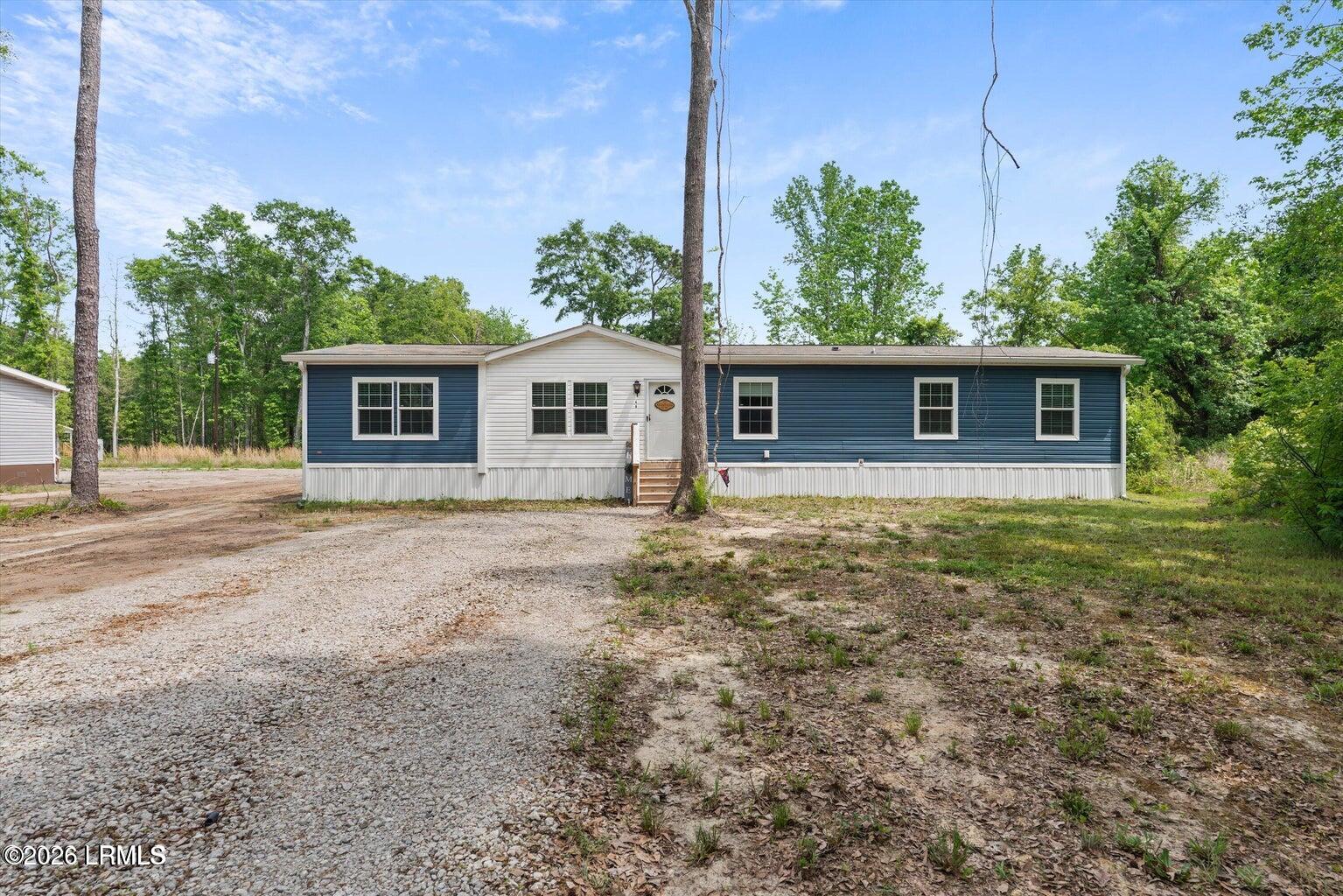 48 Community Center Road — photo