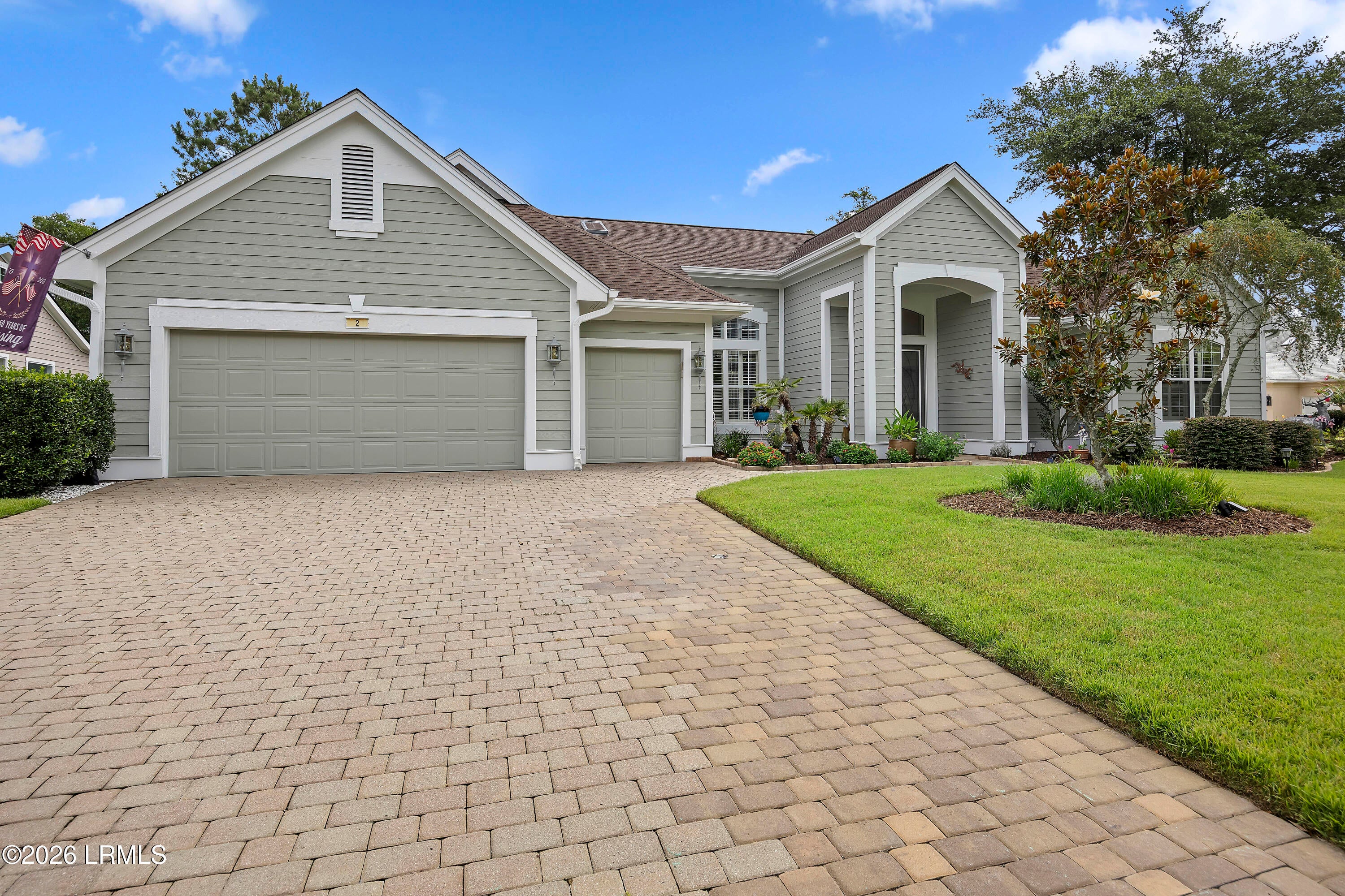 2 Lake Somerset Circle — photo