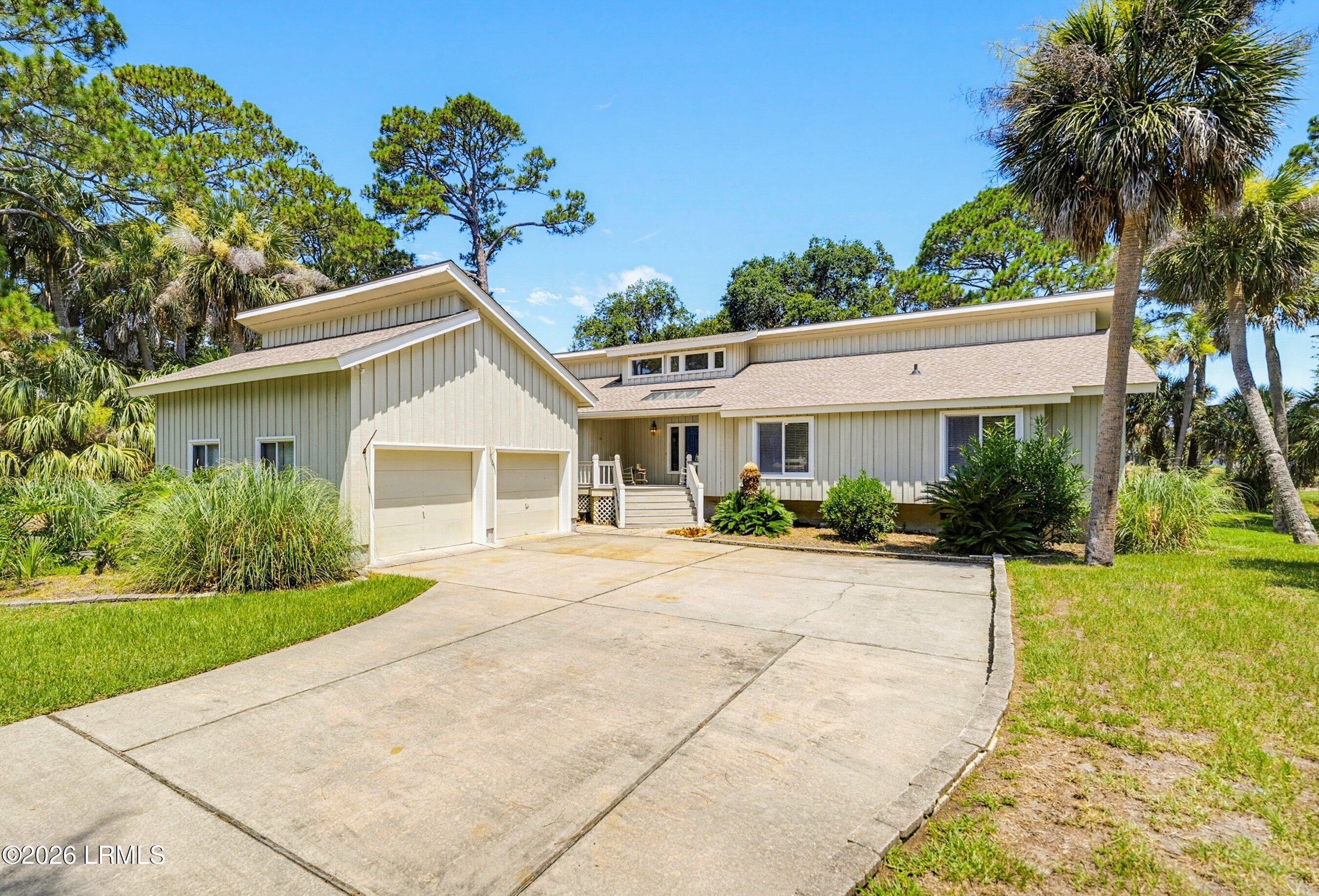 544 Remora Drive — photo