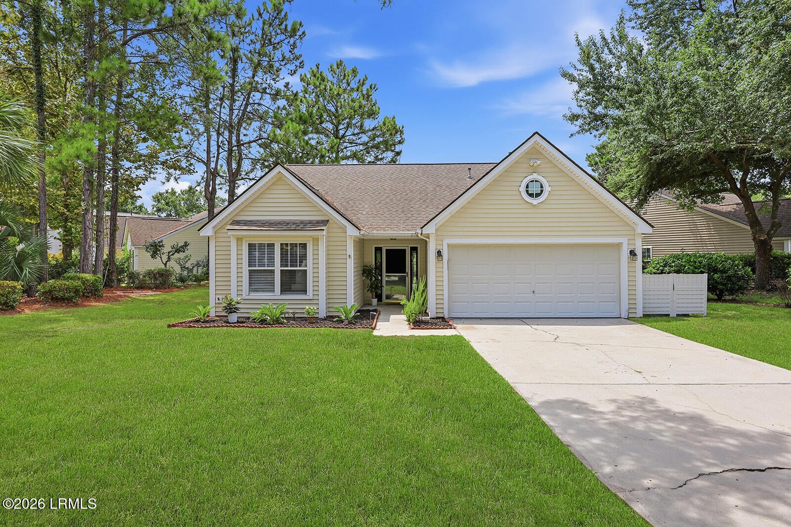 1 Lake Linden Court — photo