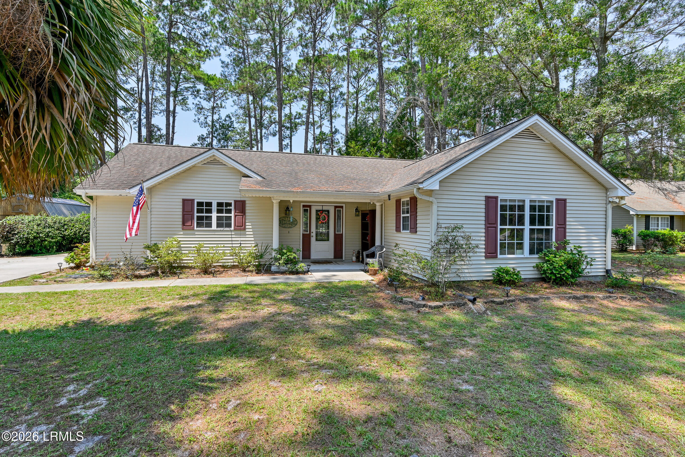495 Sams Point Road — photo