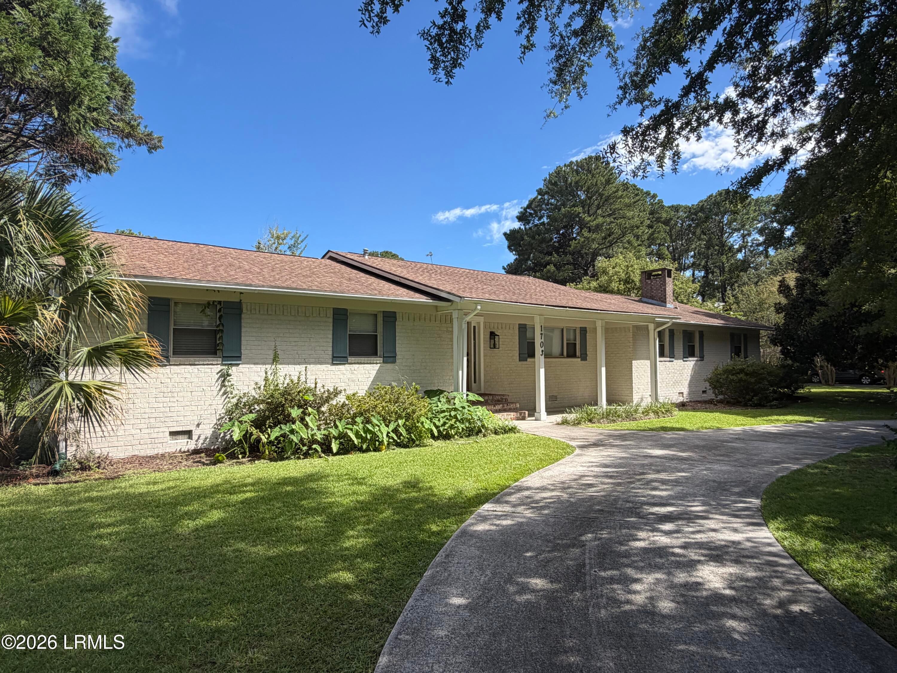 1703 Riverside Drive — photo