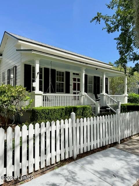801 Duke Street — photo