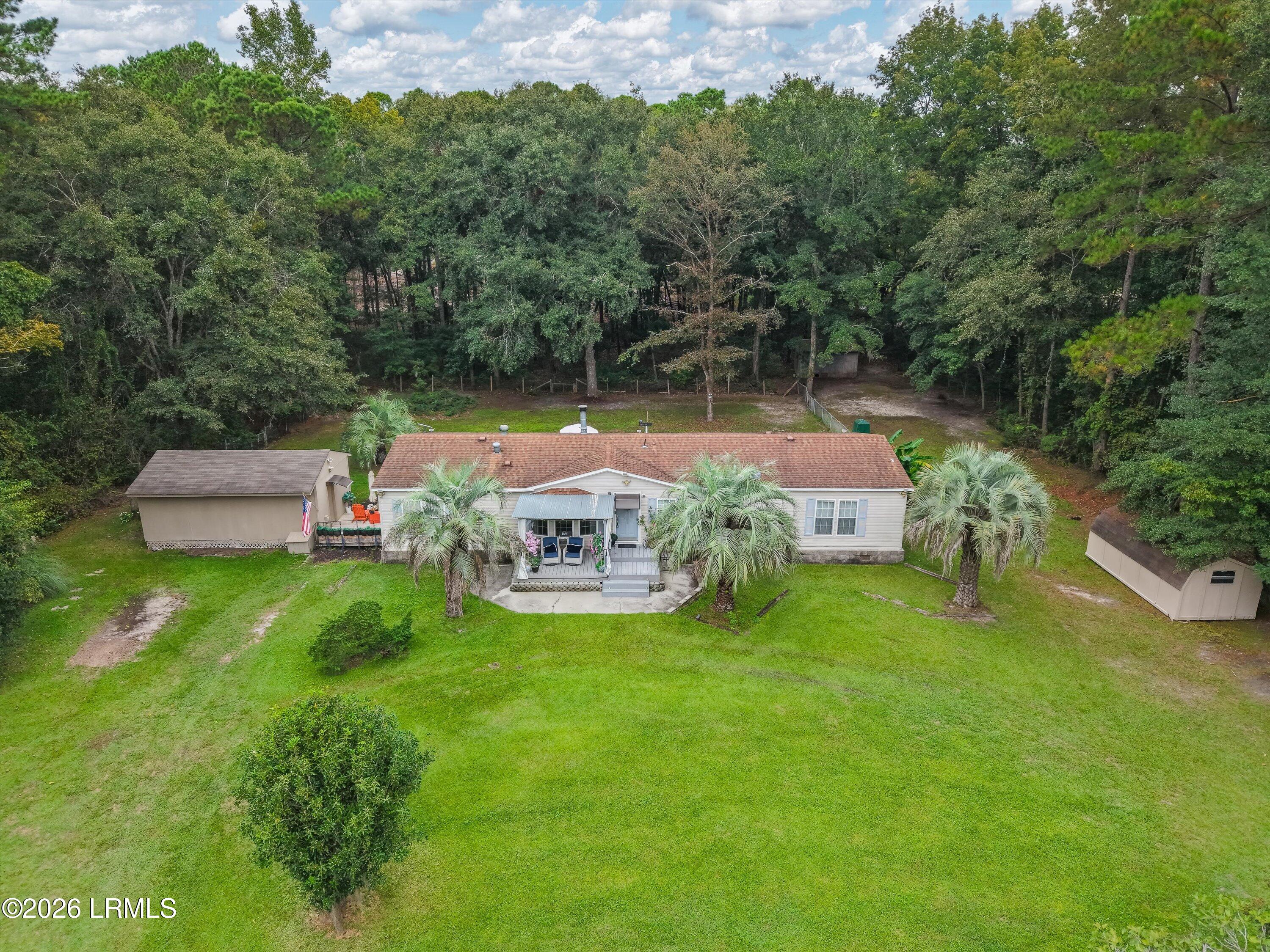 10 Alexander Way — photo