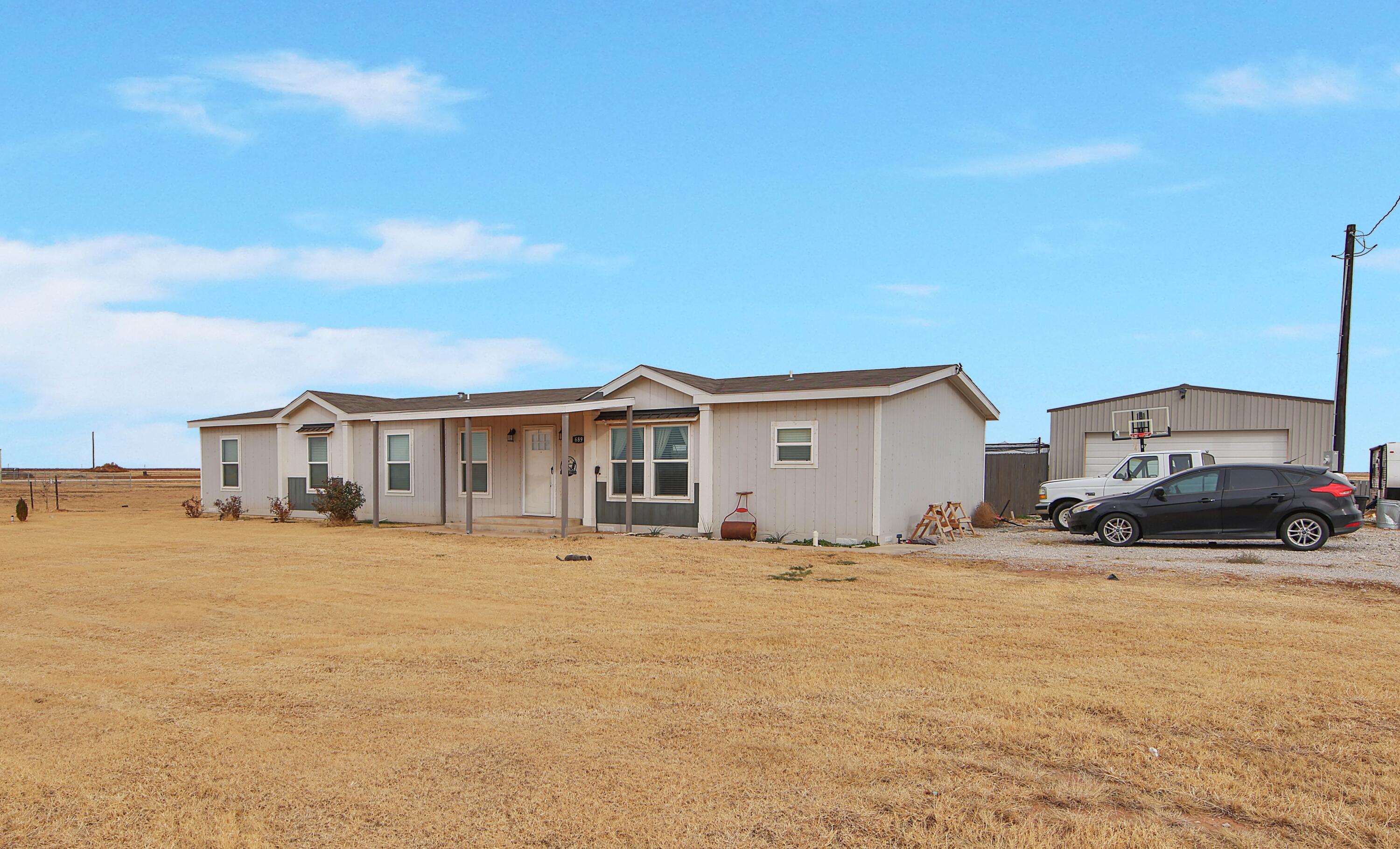 689 Farm To Market Road 179 — photo