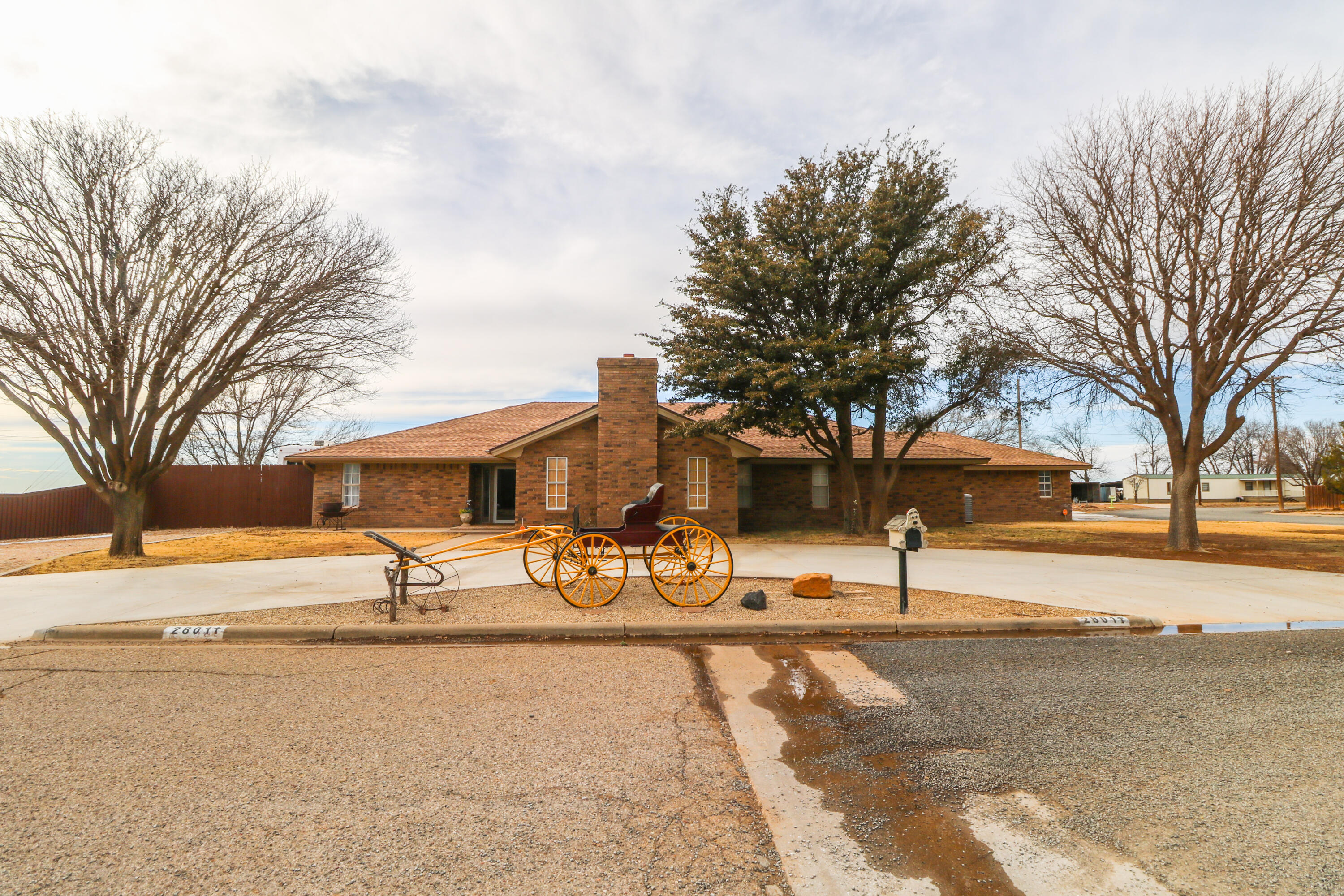 2801 Phelps Avenue — photo