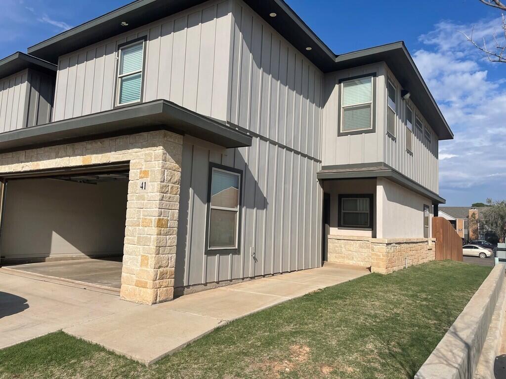 6040 24th Street, Apt 41 — photo