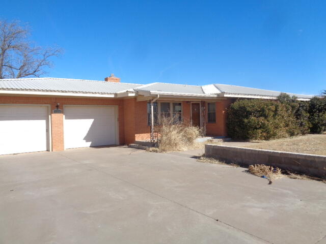 6117 E FM 40 — photo