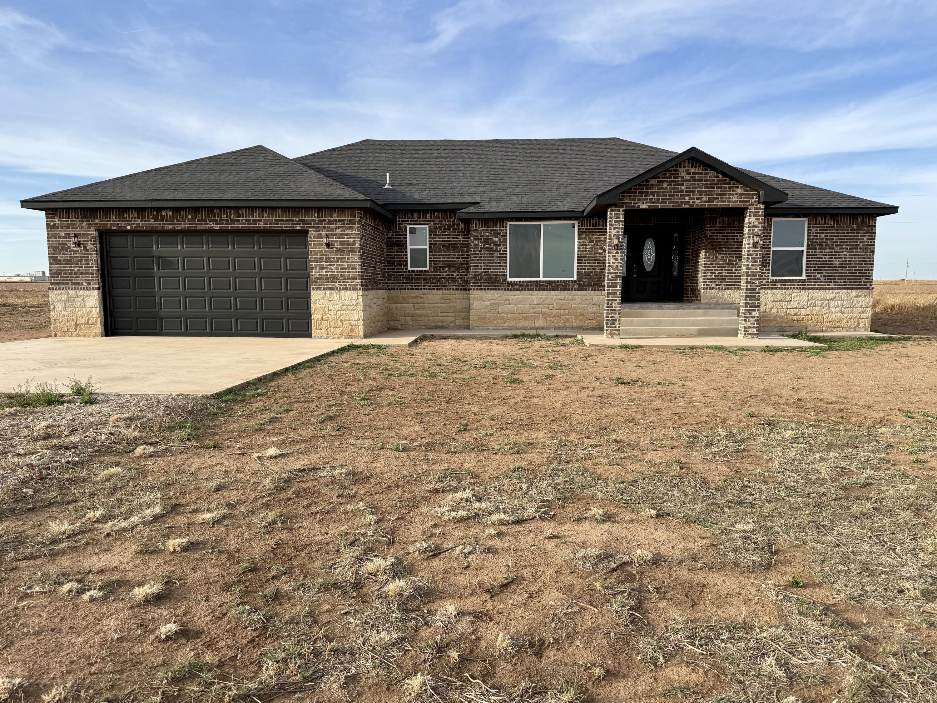 6873 N Bulldog Street — photo