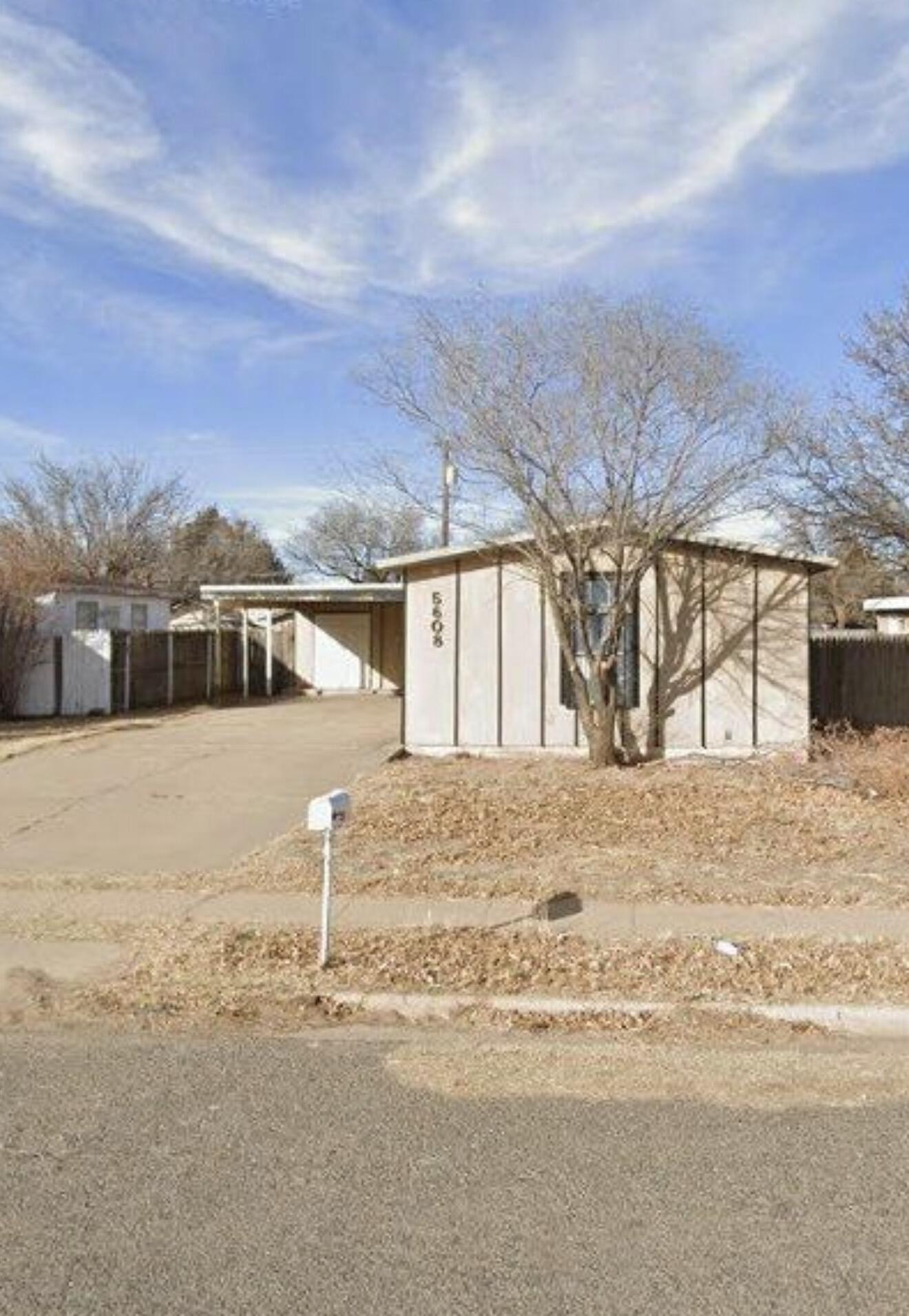 5608 46th Street — photo