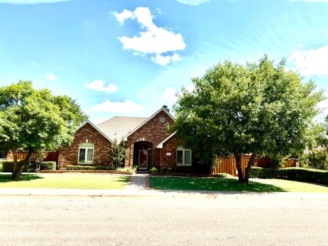 913 W 9th Street — photo