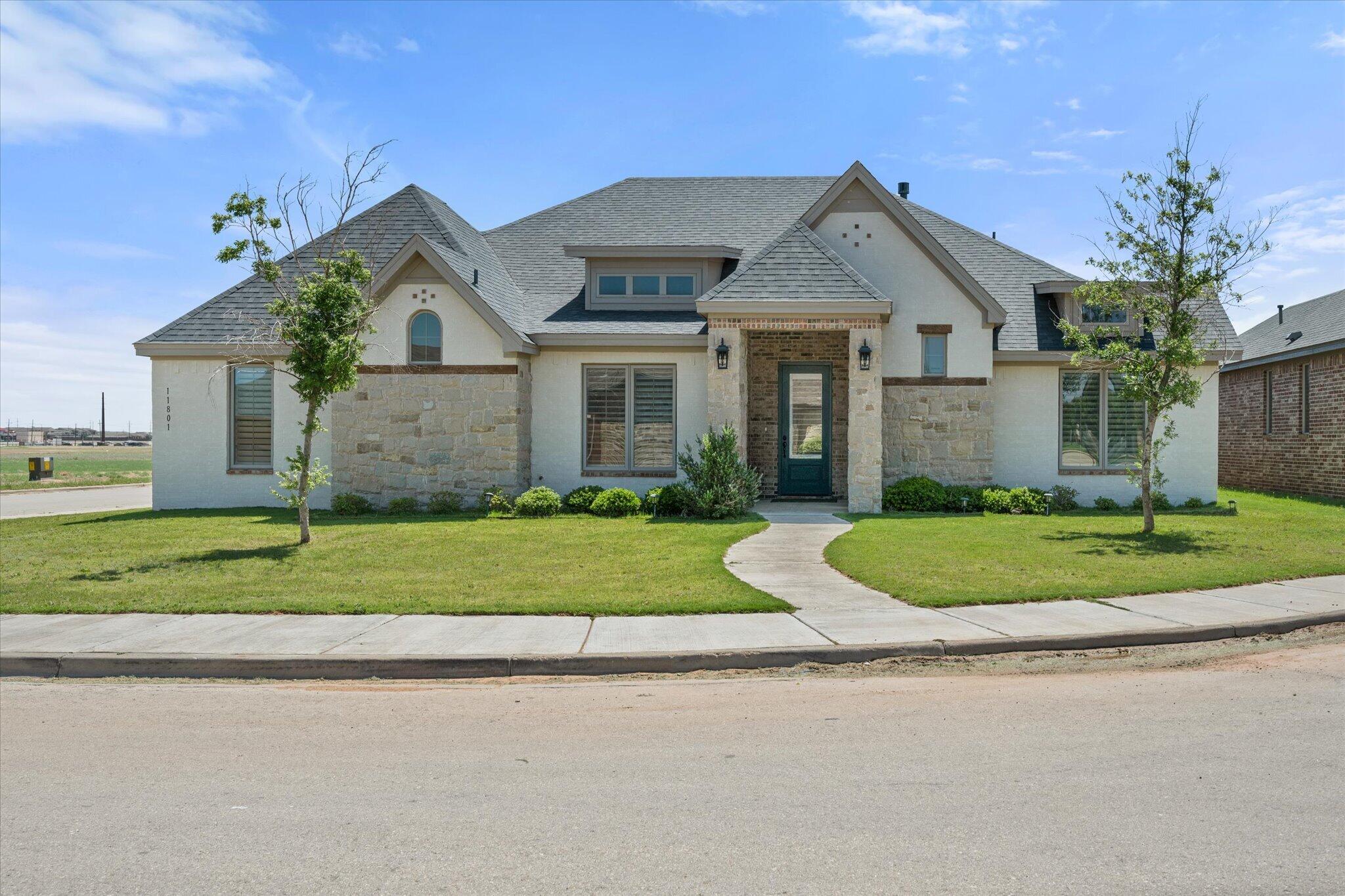 11801 Louisville Avenue — photo