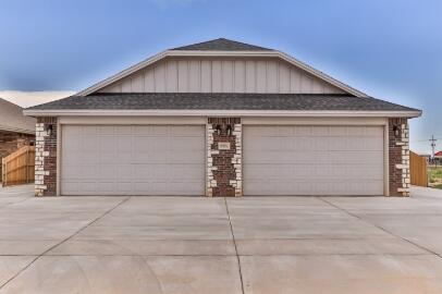 1220 Preston Trail, B — photo