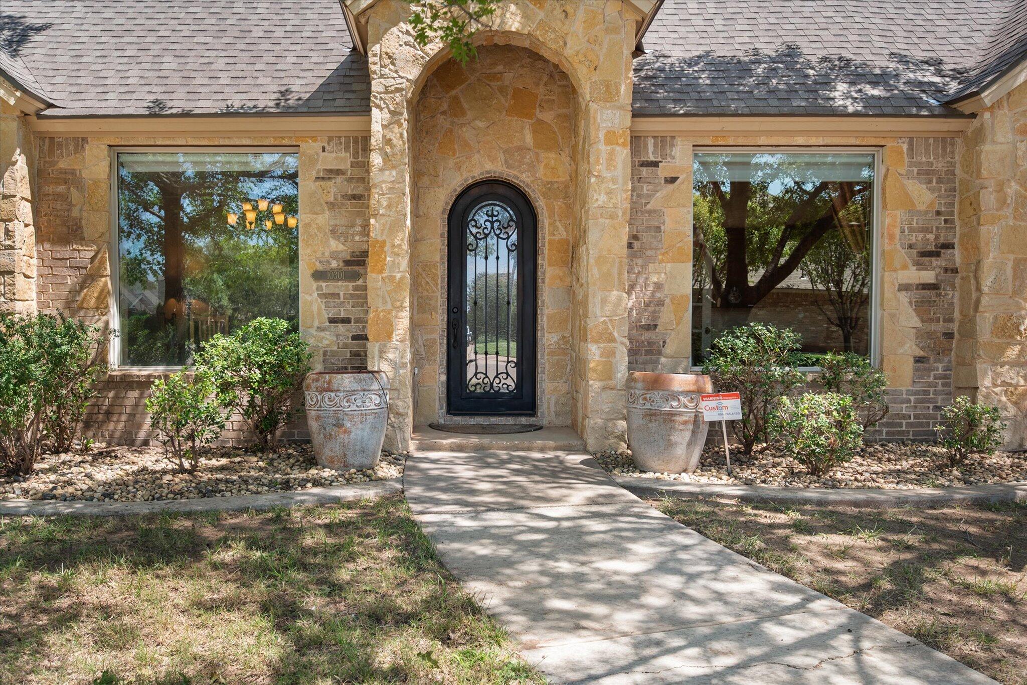 10301 Norfolk Avenue — photo