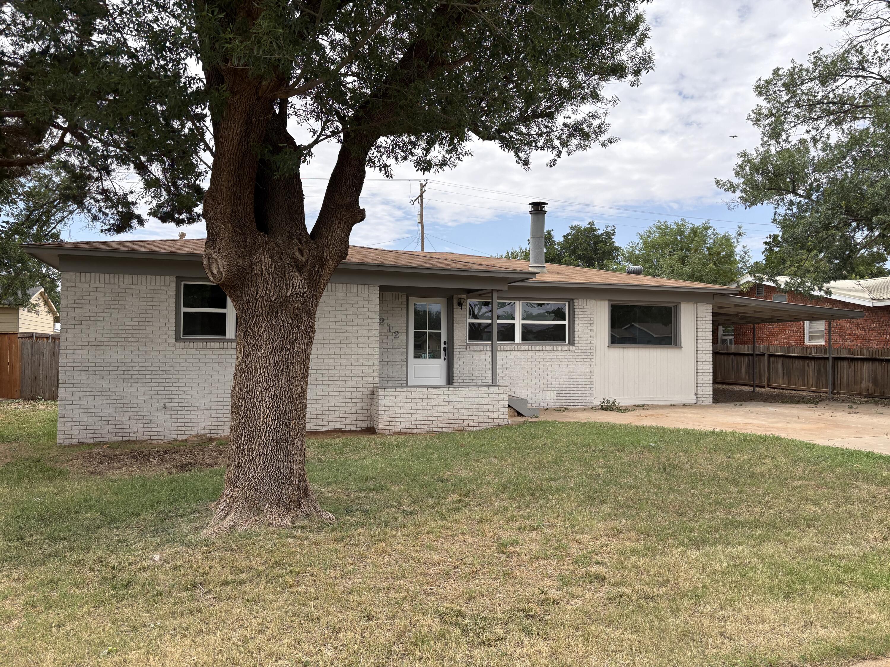 1212 E Buckley Street — photo