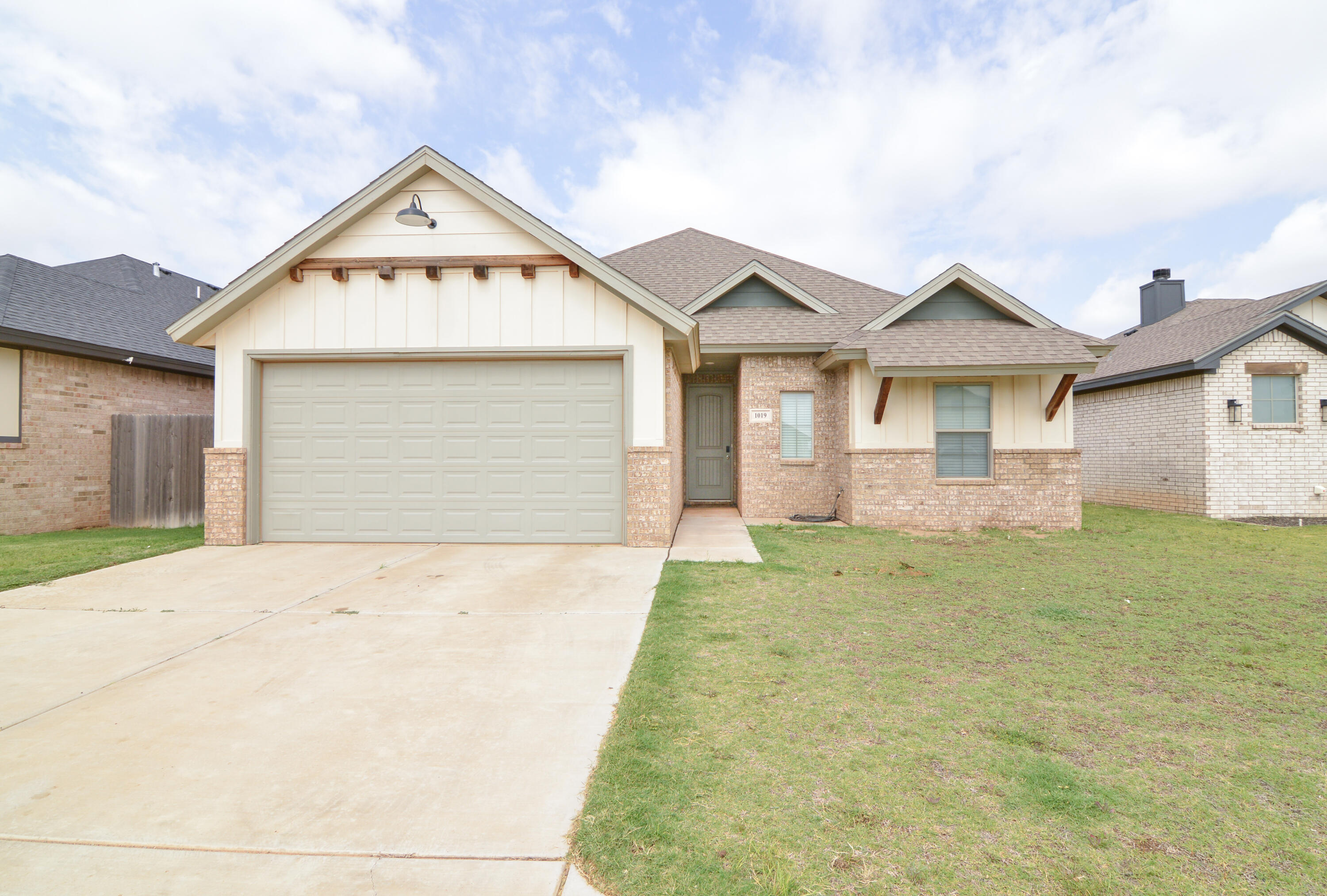 1019 N Fulton Avenue — photo