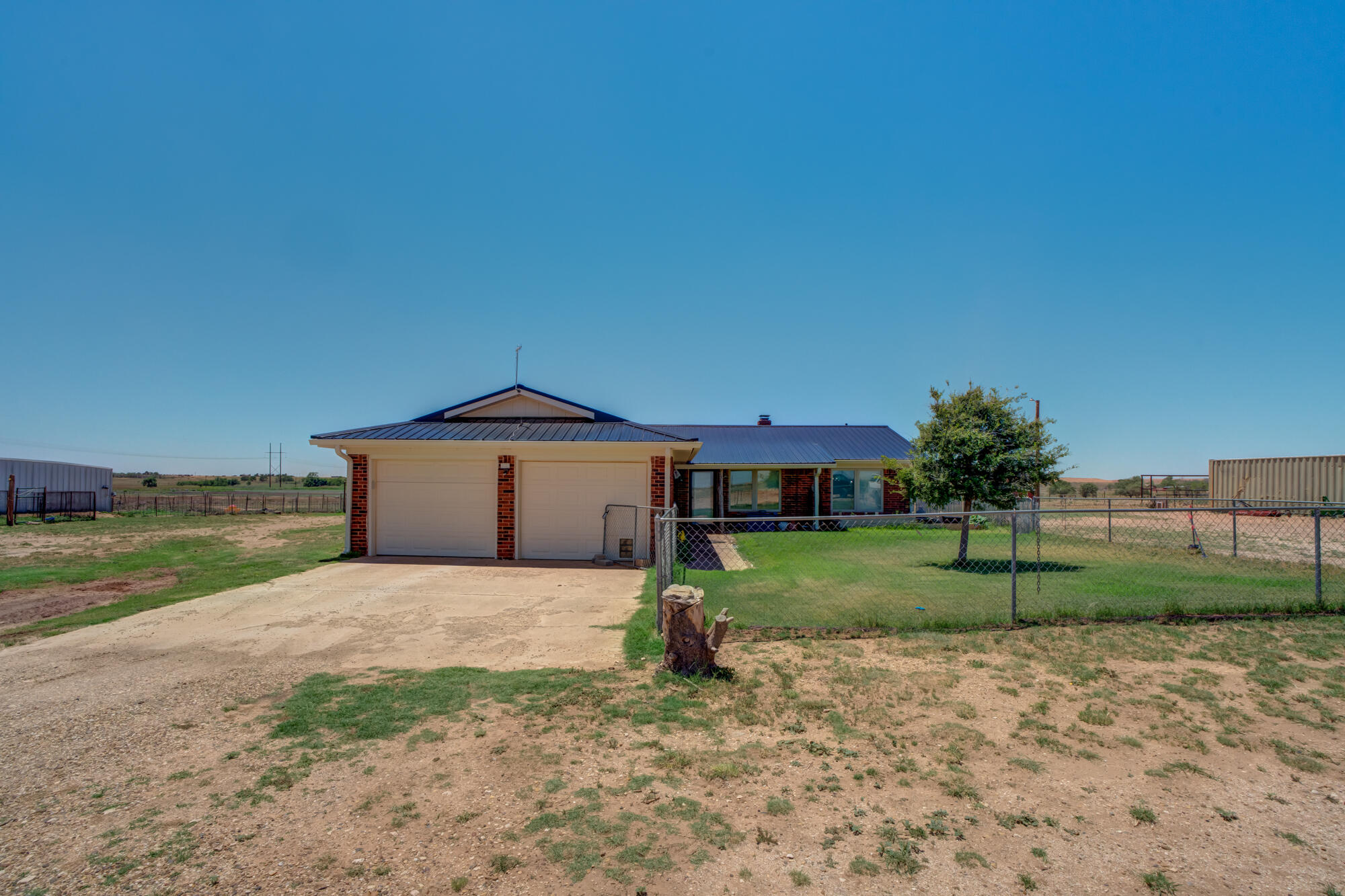 16711 N County Road 2000 — photo