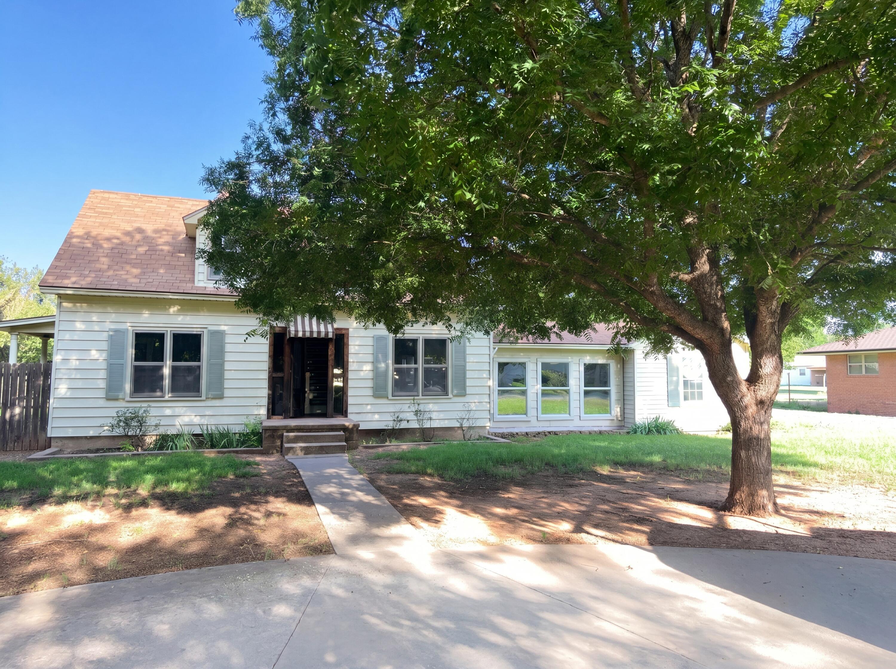 506 S Foley Street — photo