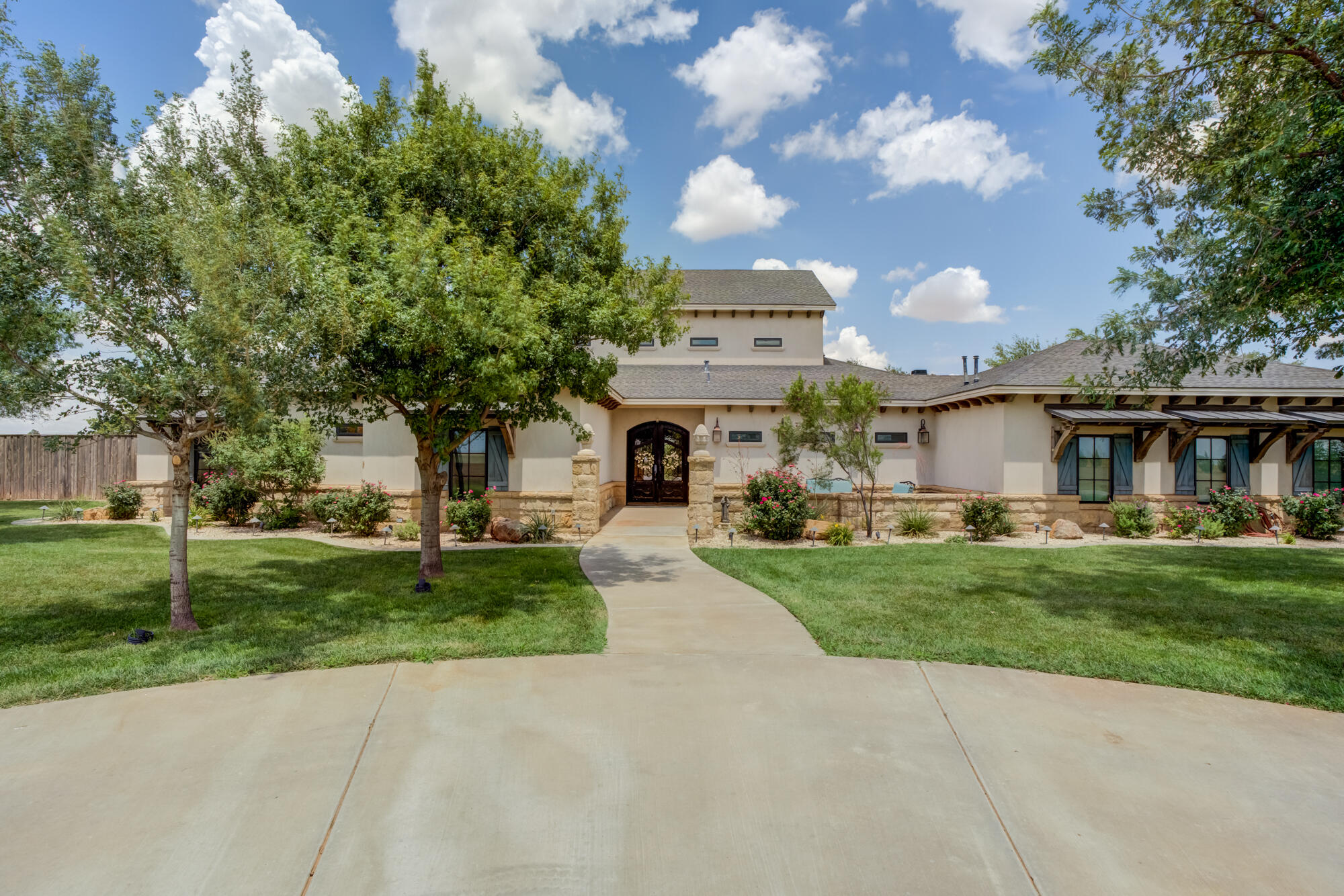 3905 Rattlesnake Road — photo