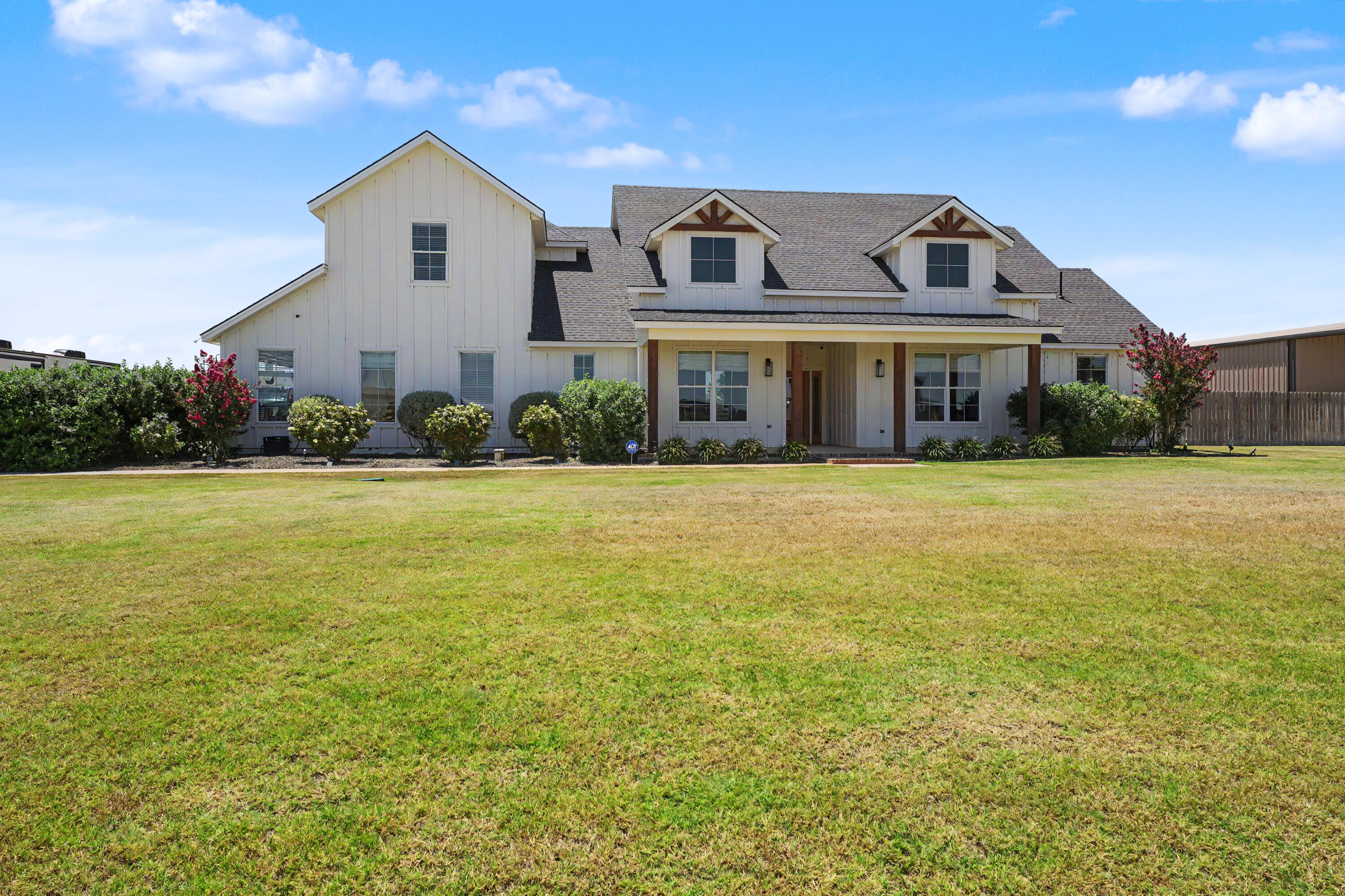 3513 County Rd 7650 — photo