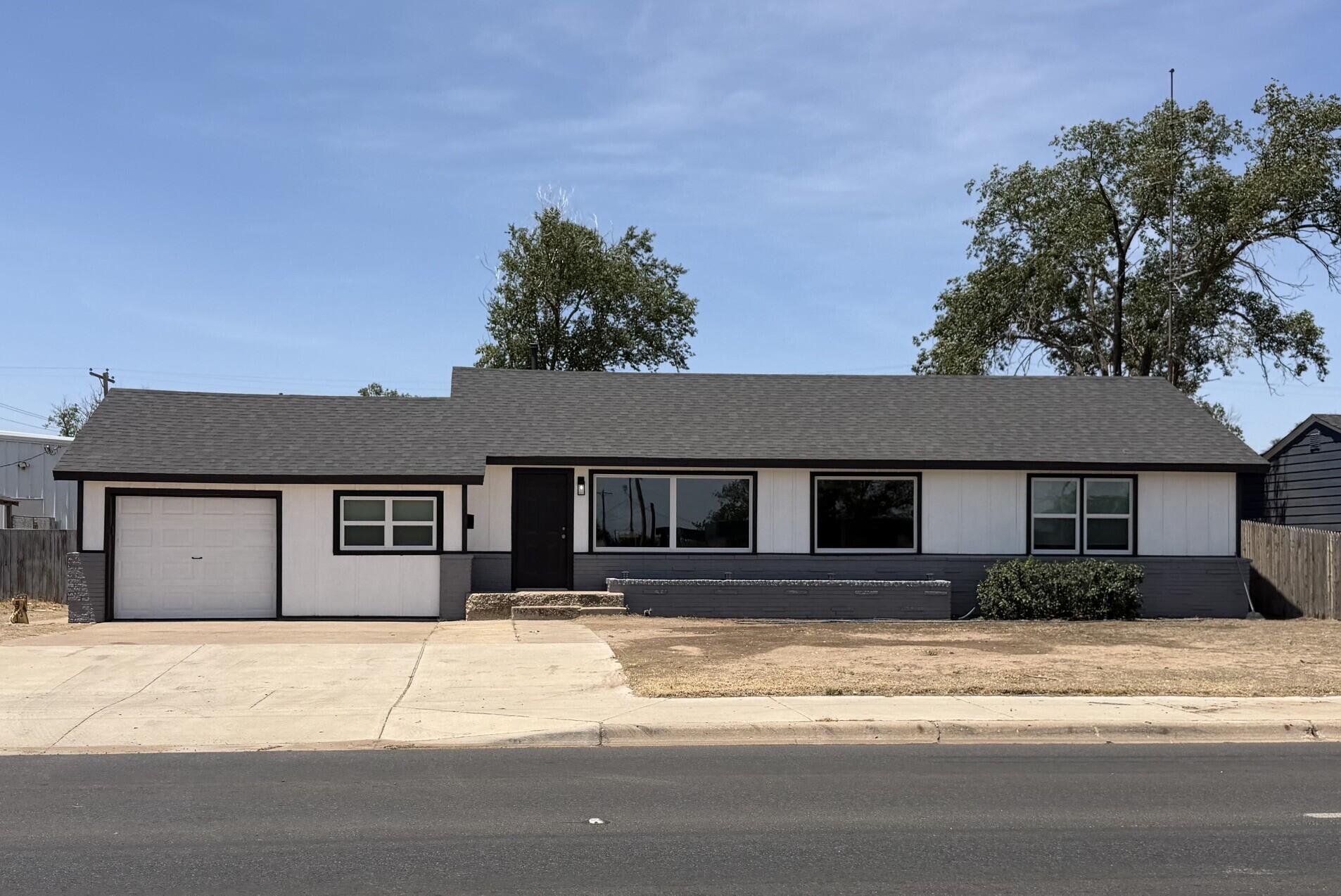 1216 College Avenue — photo