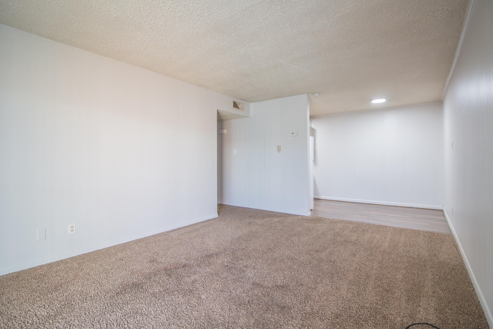 2500 W 26th Street, B4 — photo