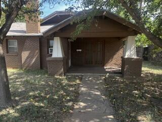 1512 W 11th Street — photo