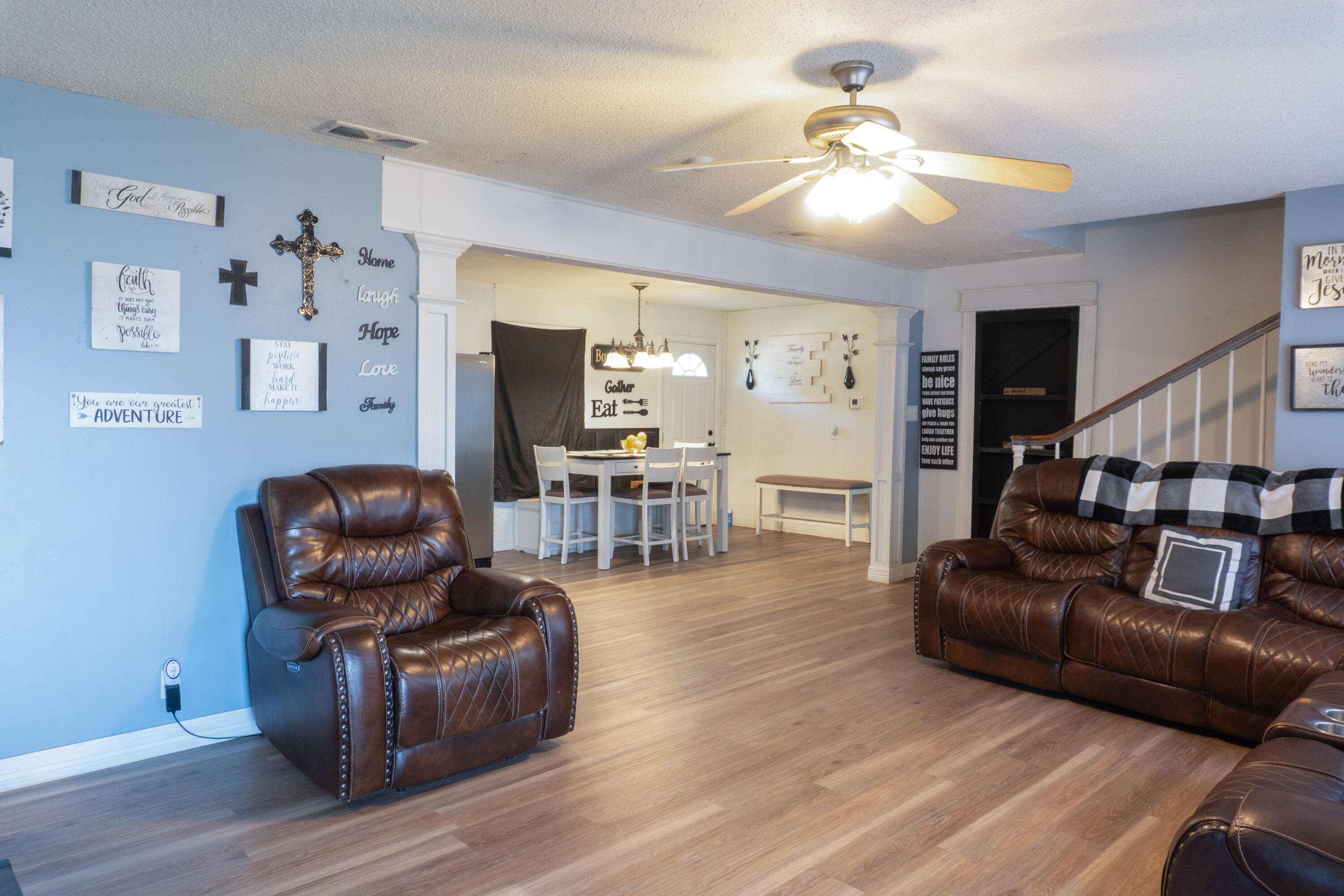 201 Thomas Boulevard, Plainview, TX 79072 — photo 3